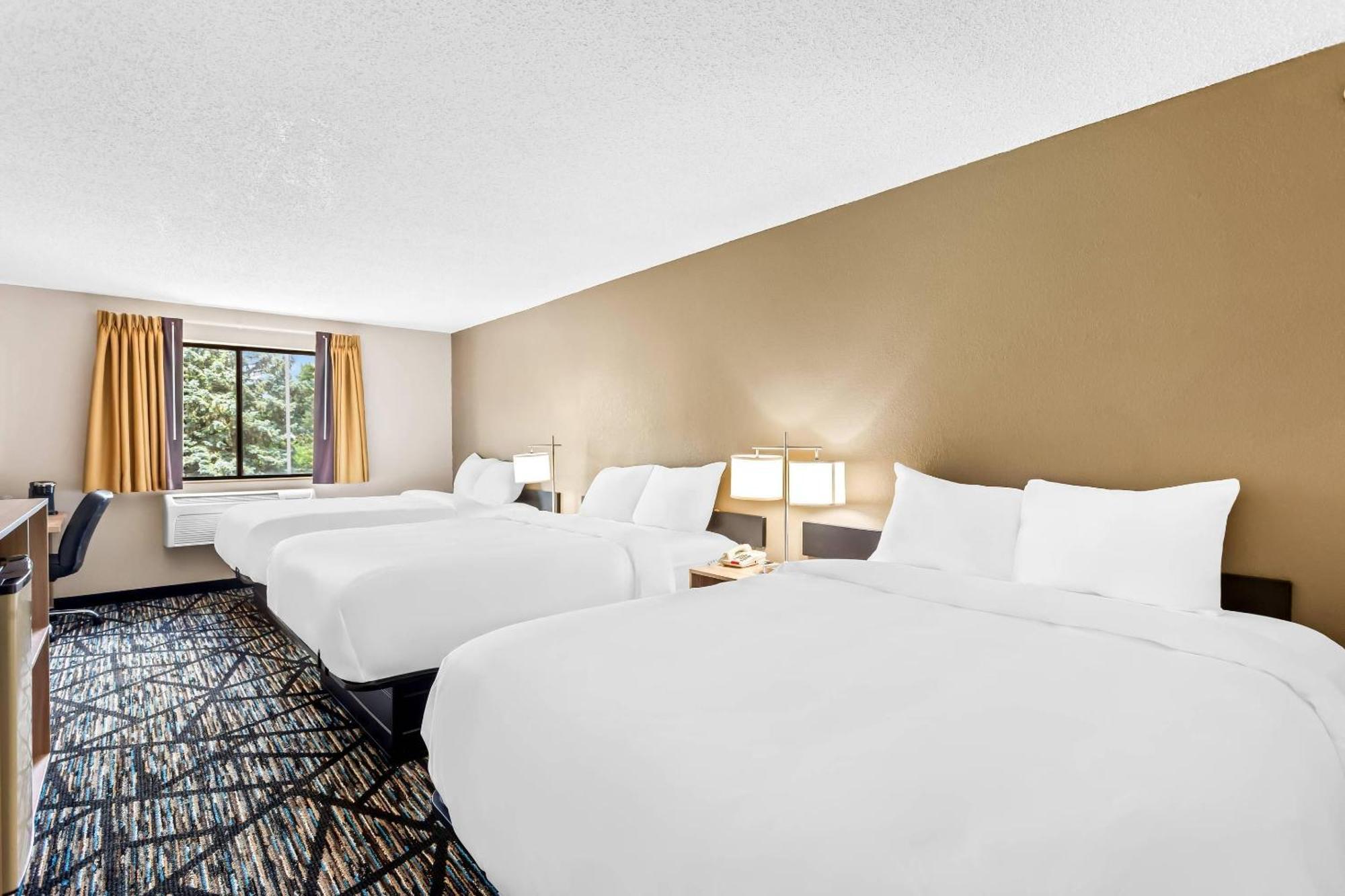 Quadruple Room - Non Smoking
