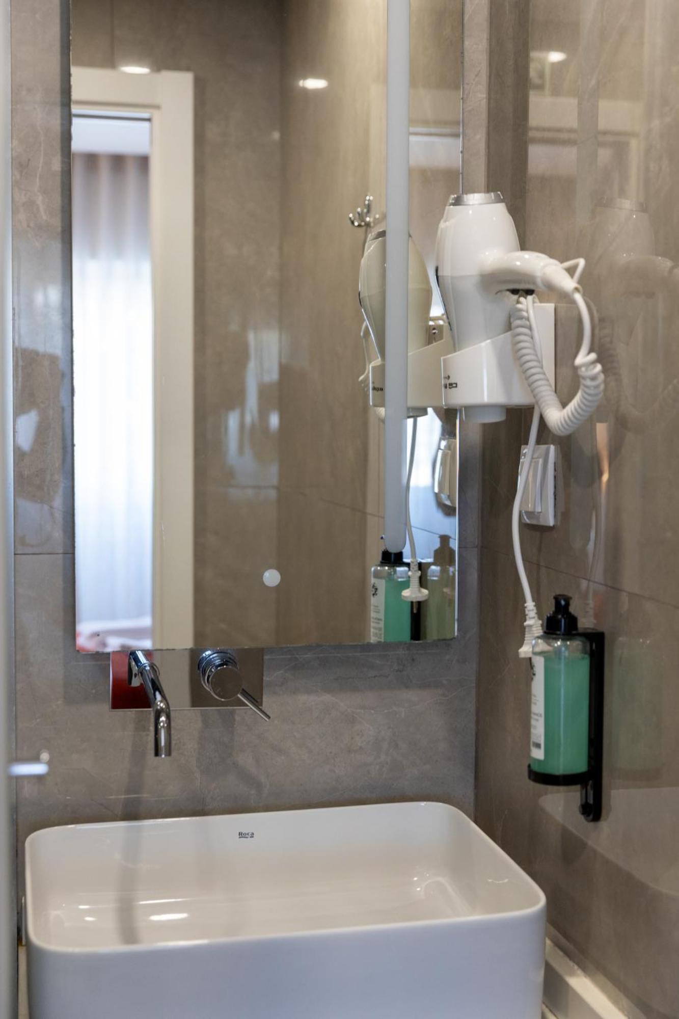 Quarto Duplo Standard