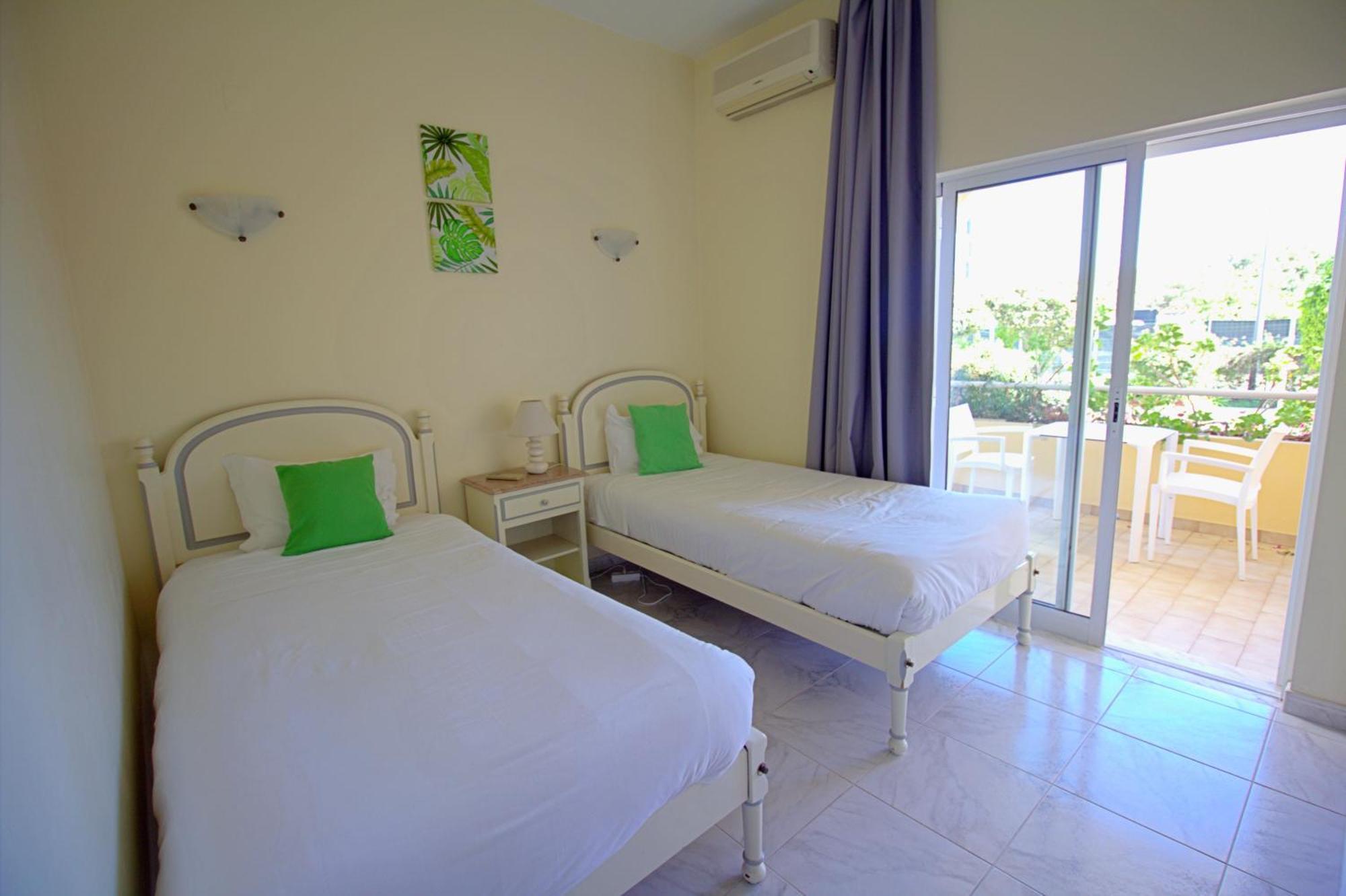 Apartamento com 2 Quartos
