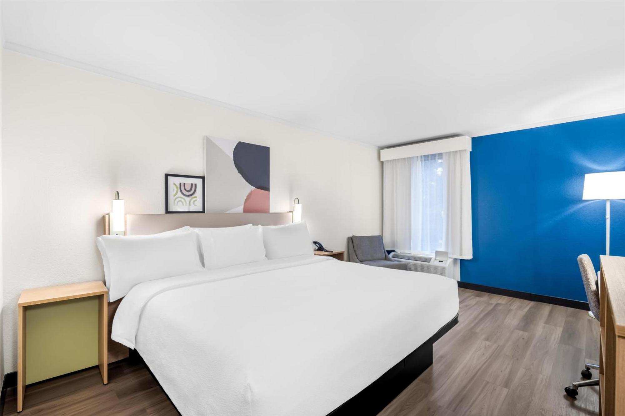 King Room