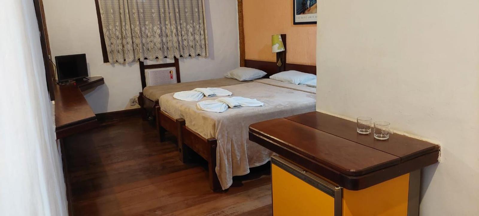 Quarto Duplo Standard