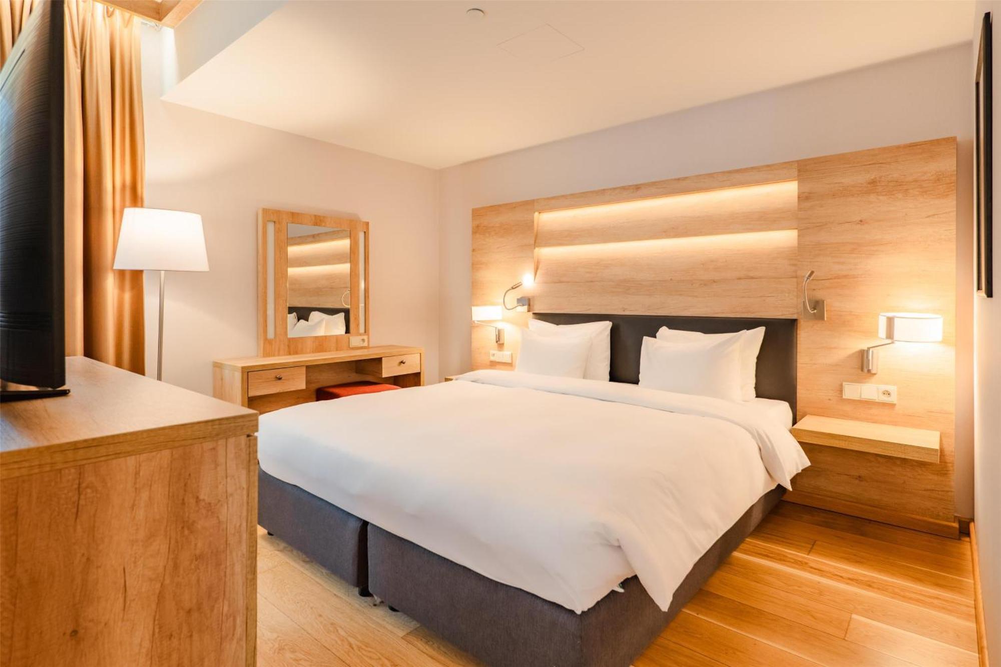 Junior Suite,1699184315:JPEG
