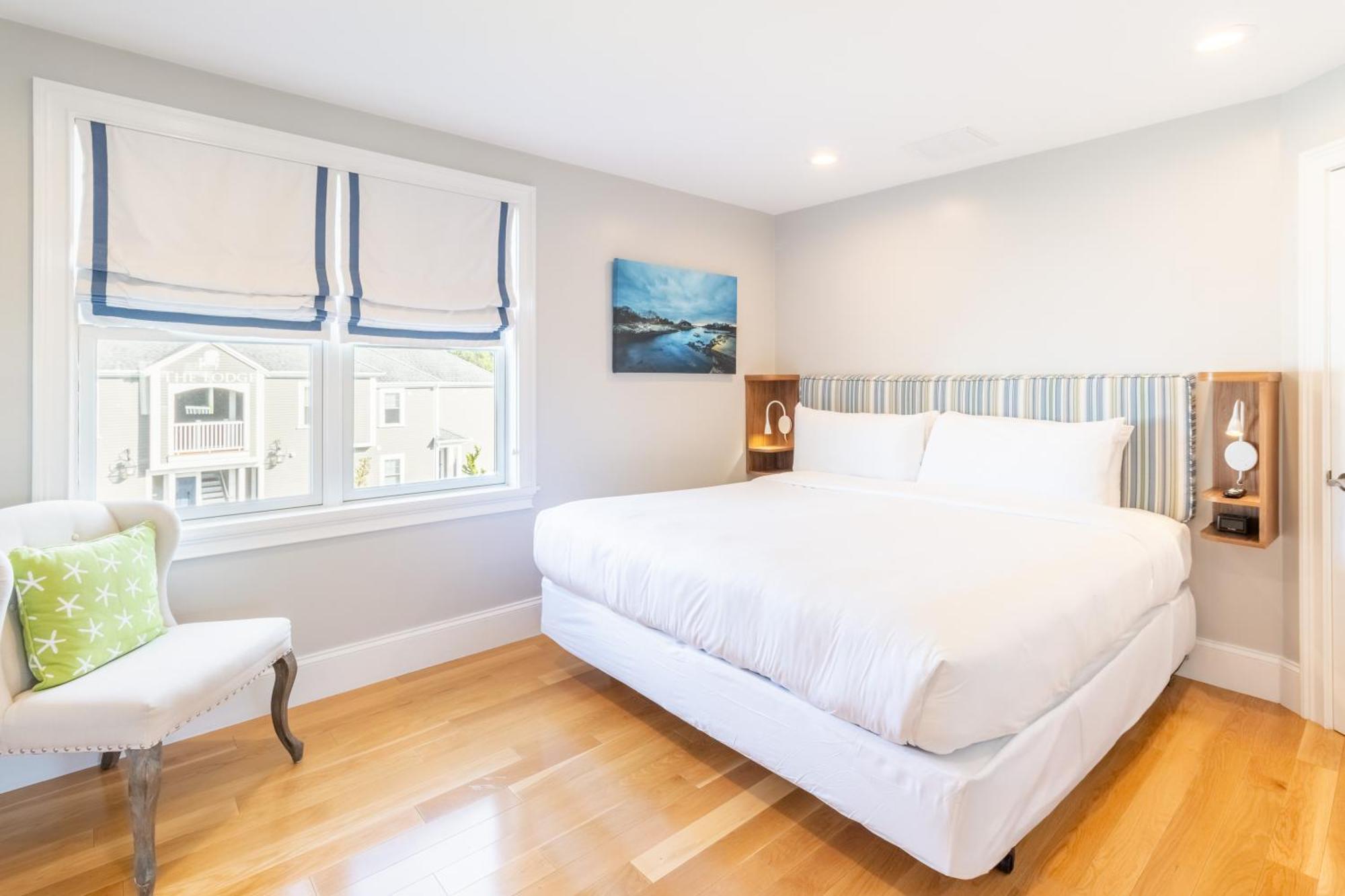 One-Bedroom Suite - Not Pet Friendly,1706920215:JPEG