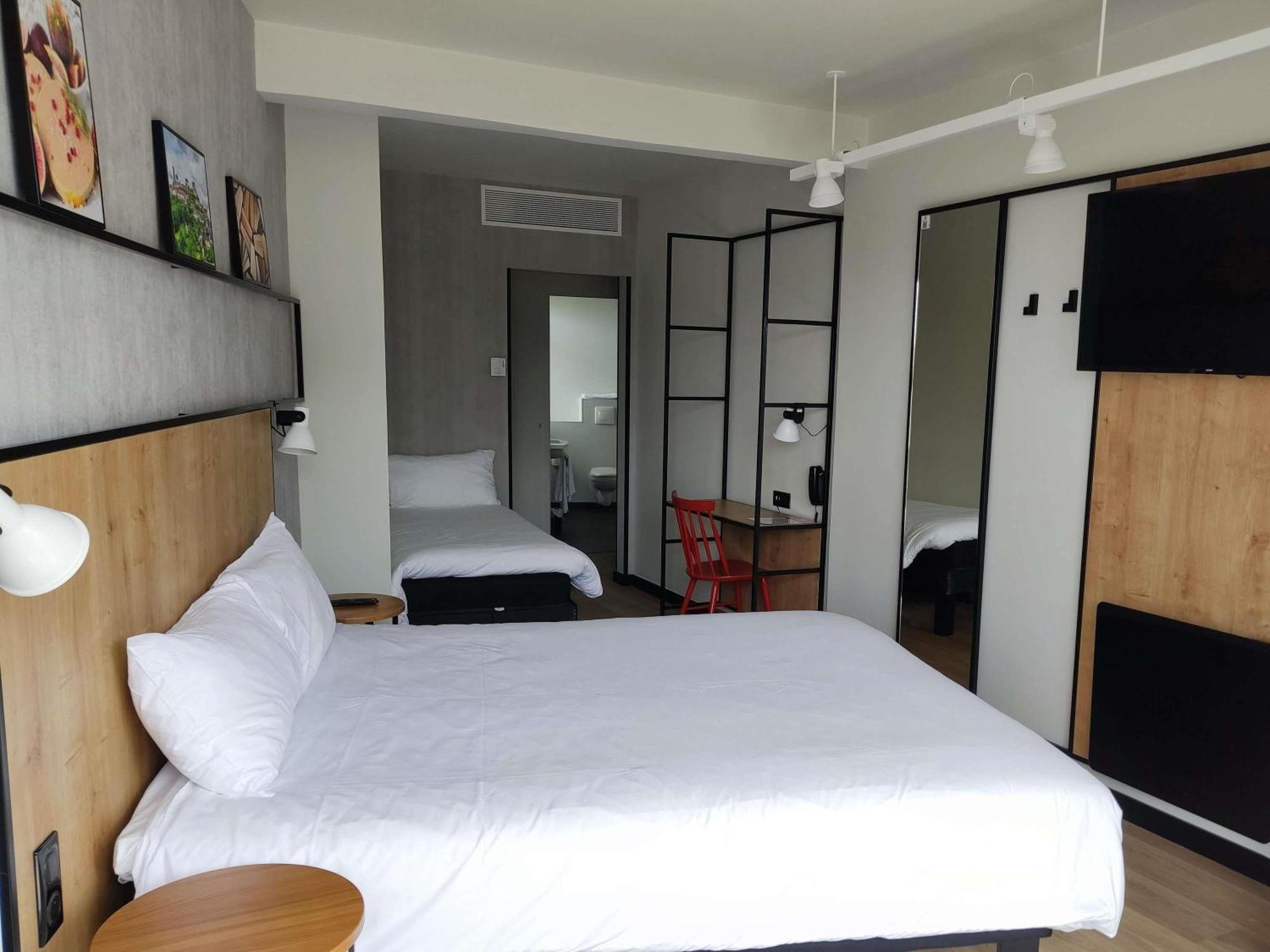 Standard Room One Double Bed One Single Bed Balcony,1704921291:JPEG