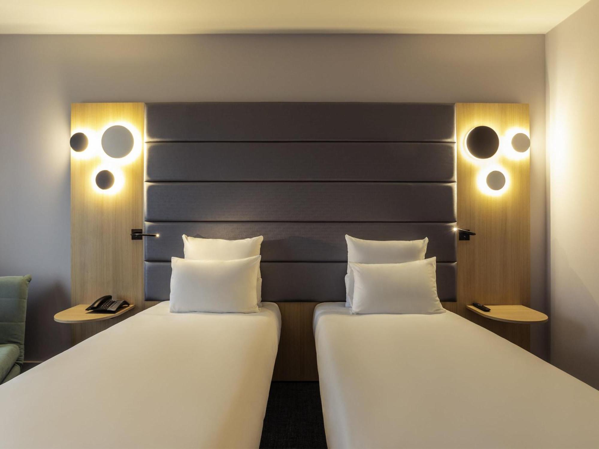Chambre Supérieure avec 2 Lits Simples