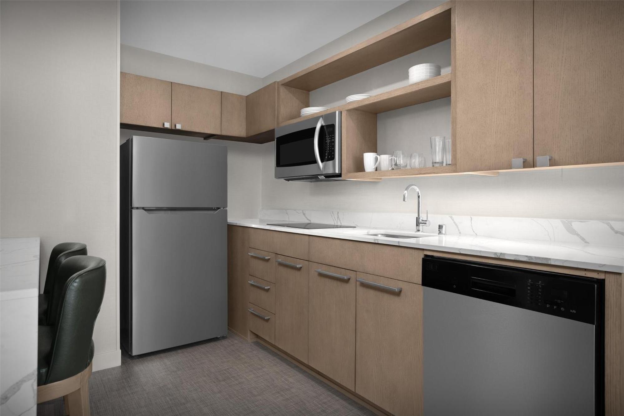 Corner King Studio Suite