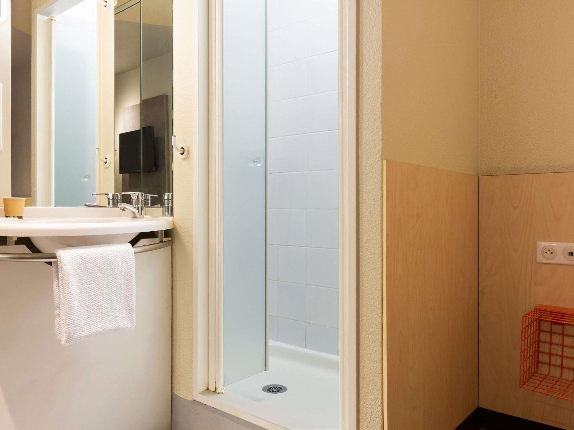 Chambre Double Standard