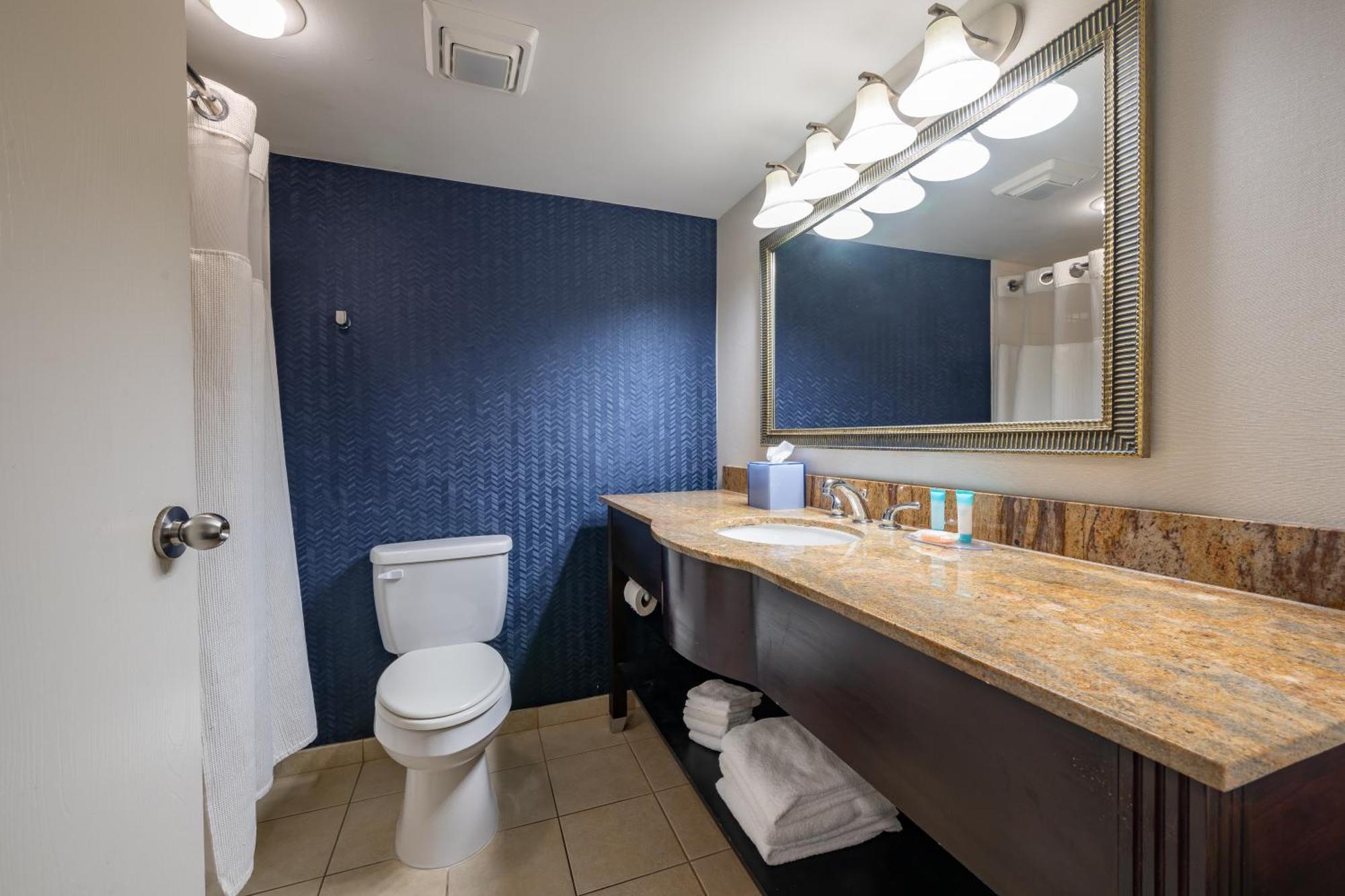 King Room,1756571145:JPEG