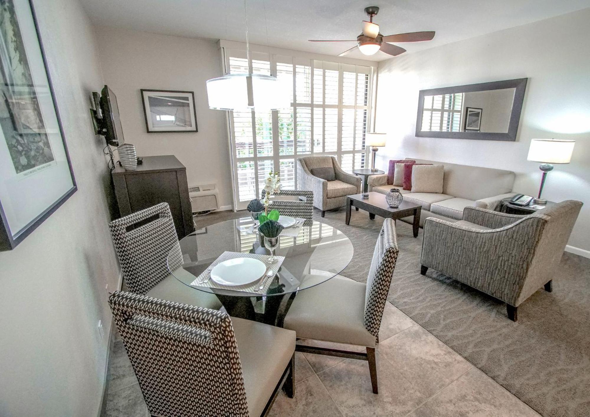 One-Bedroom Suite