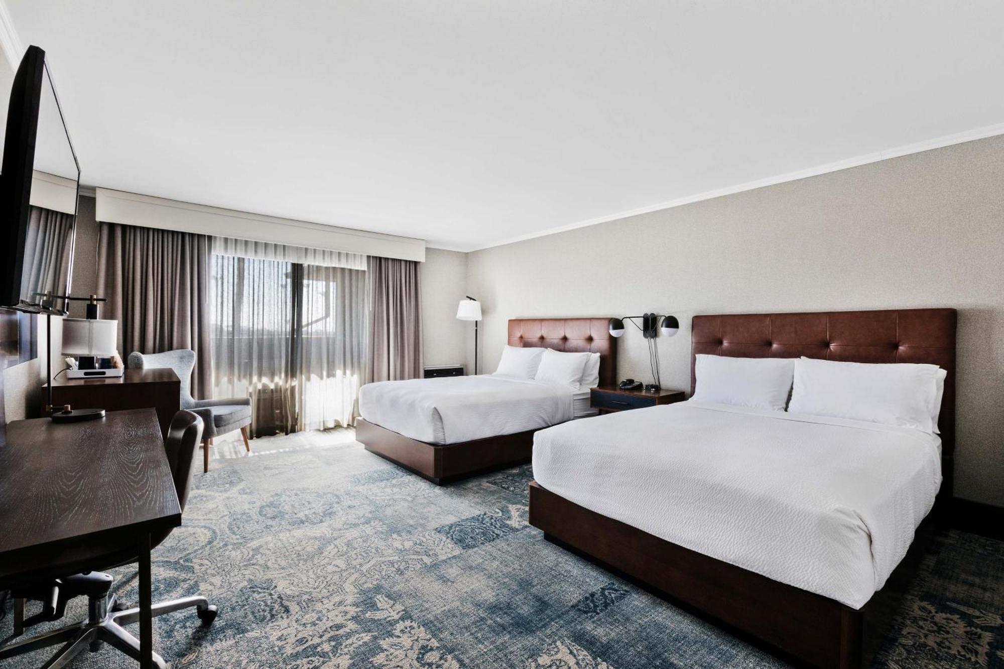 Guest room, 2 Queen,1705703643:JPEG