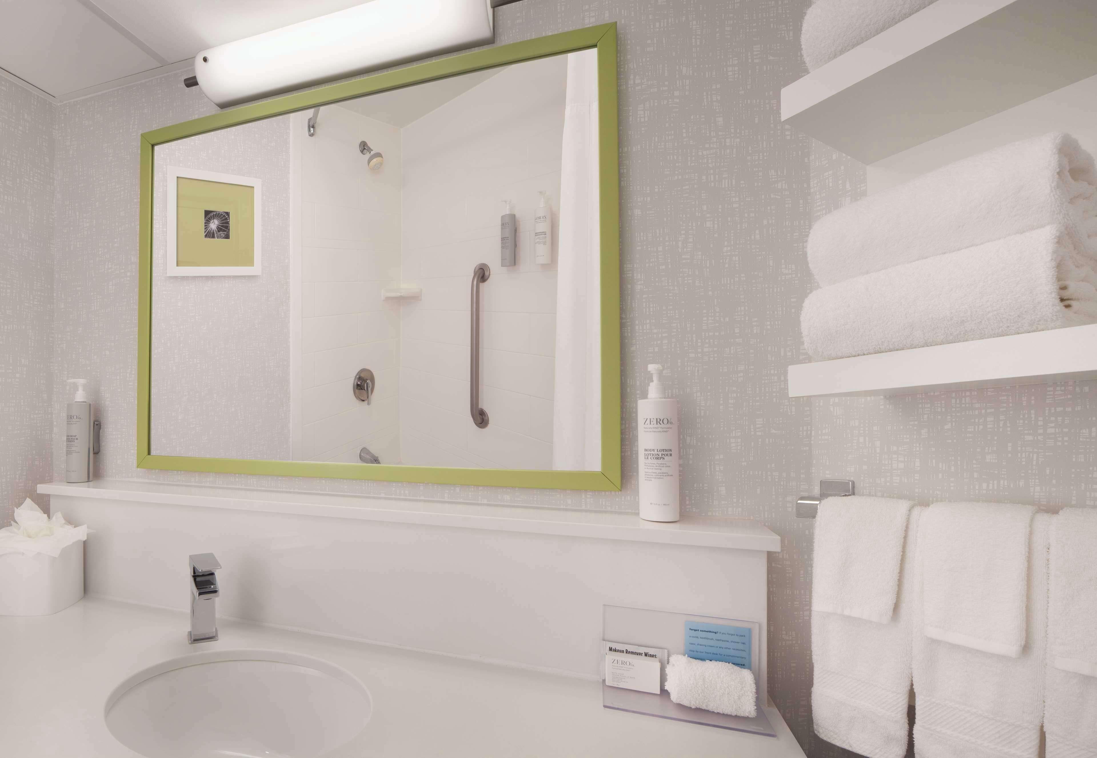 King Room - Mobility Access/Non-Smoking