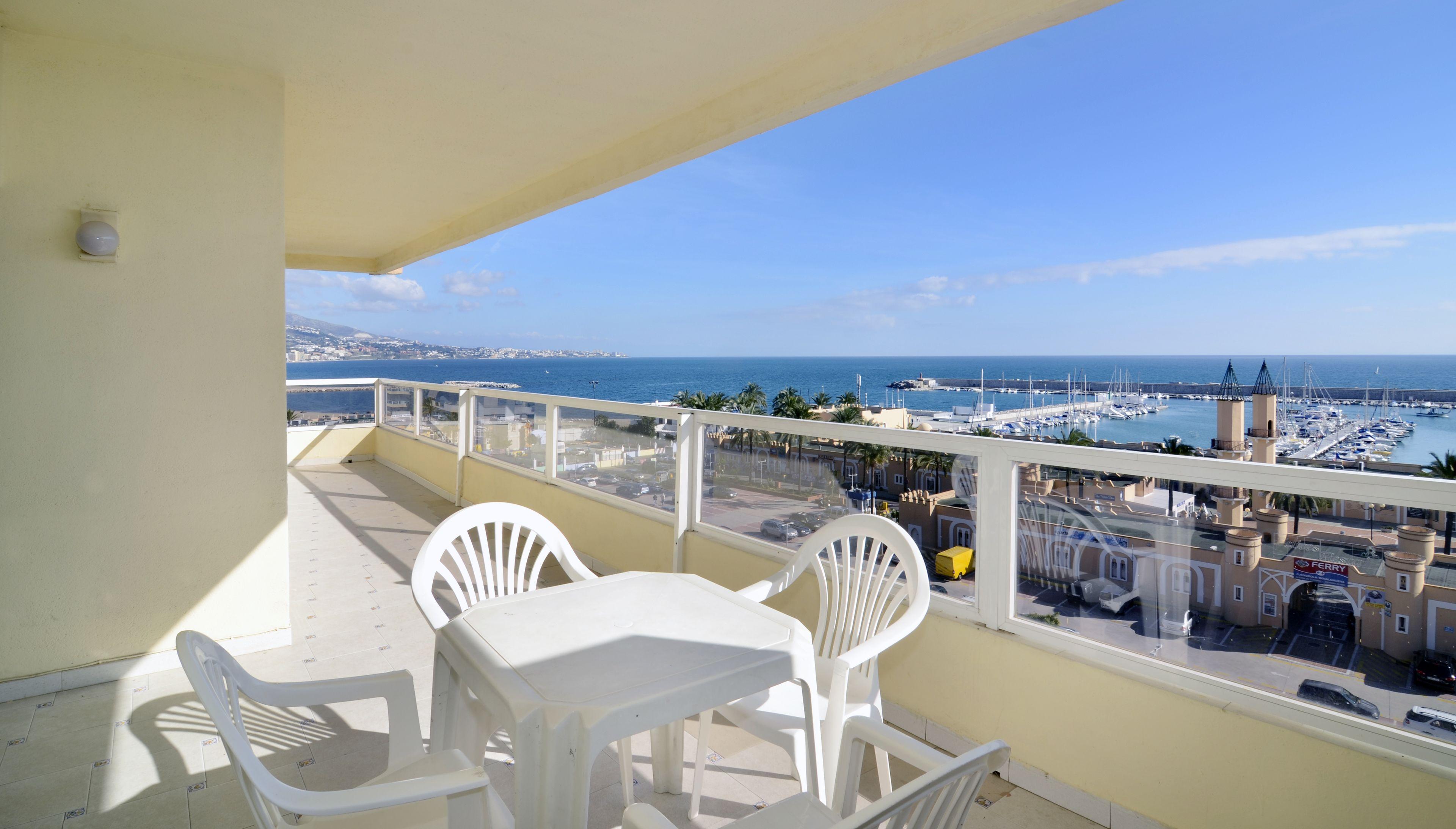 Two-Bedroom Apartment with Sea View (2-6 Adults),692916099:JPEG