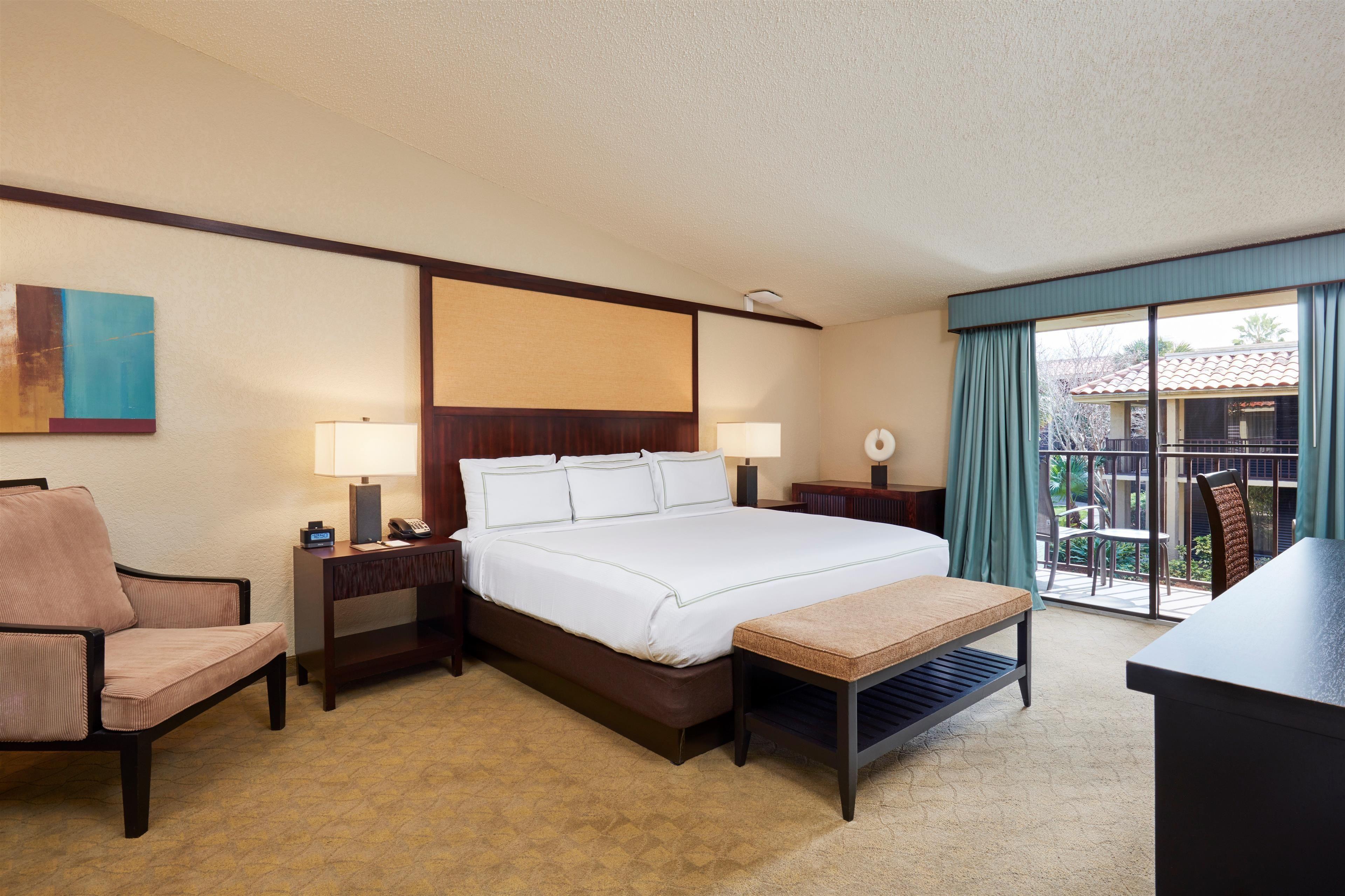 One-Bedroom King Suite
