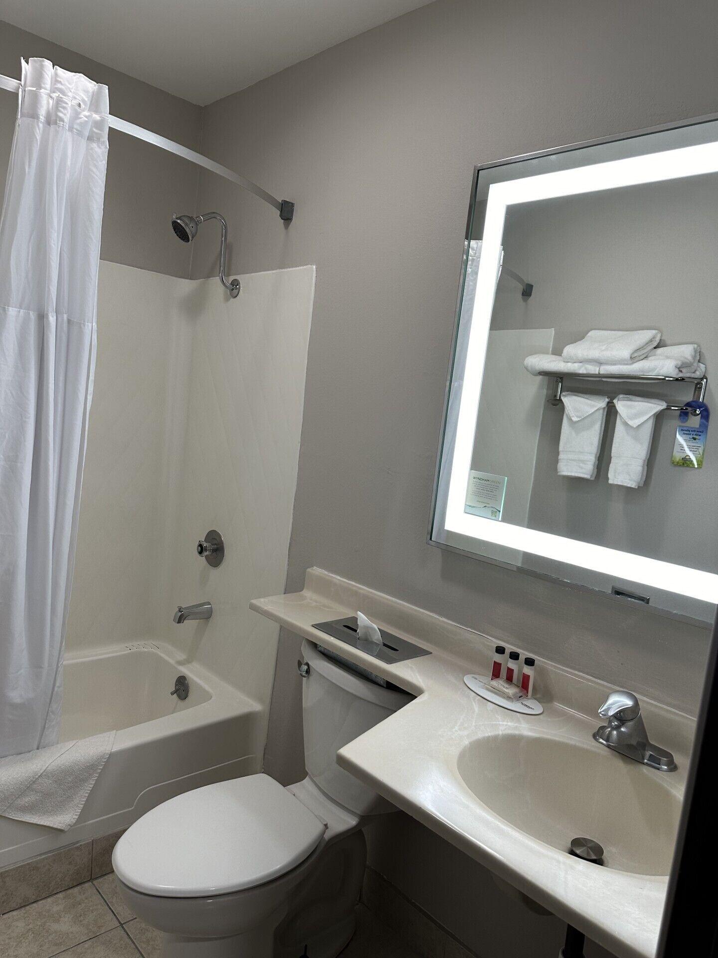 Double Room with Two Double Beds - Non-Smoking
