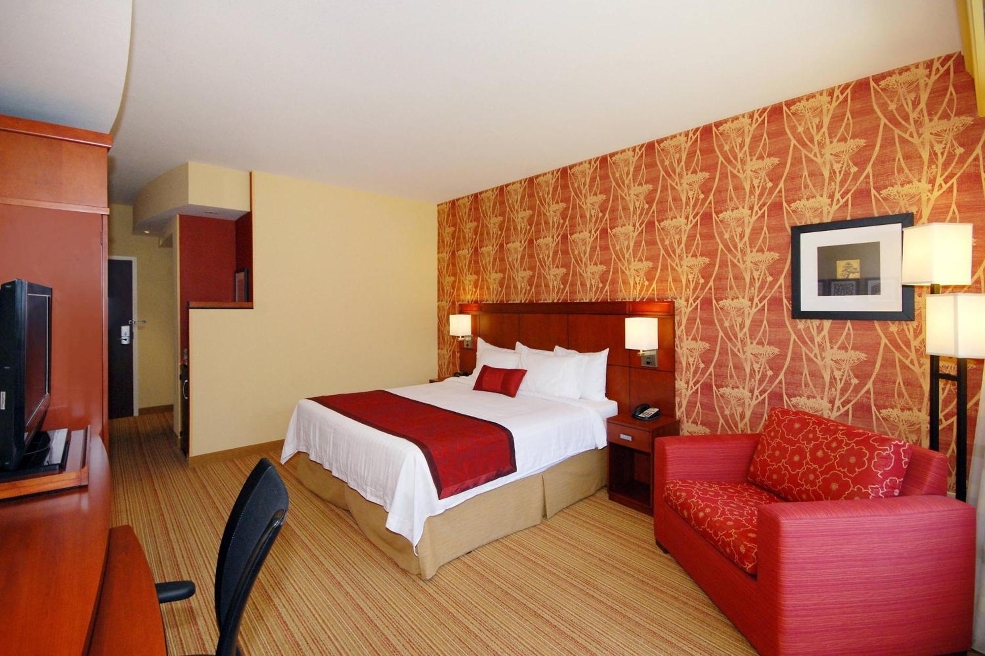 King Room with Sofa Bed