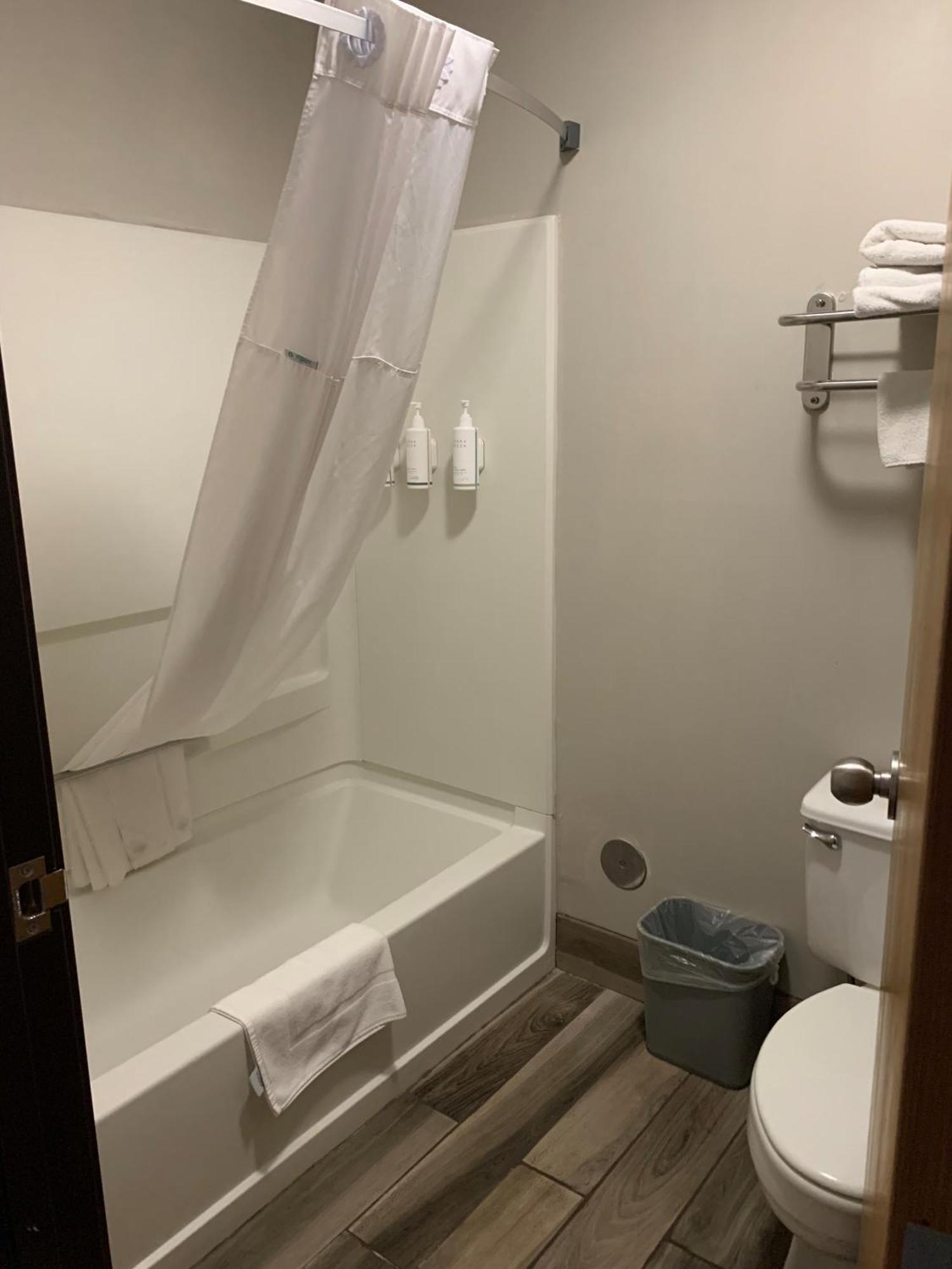 Studio Suite with Two Queen Beds - Non-Smoking