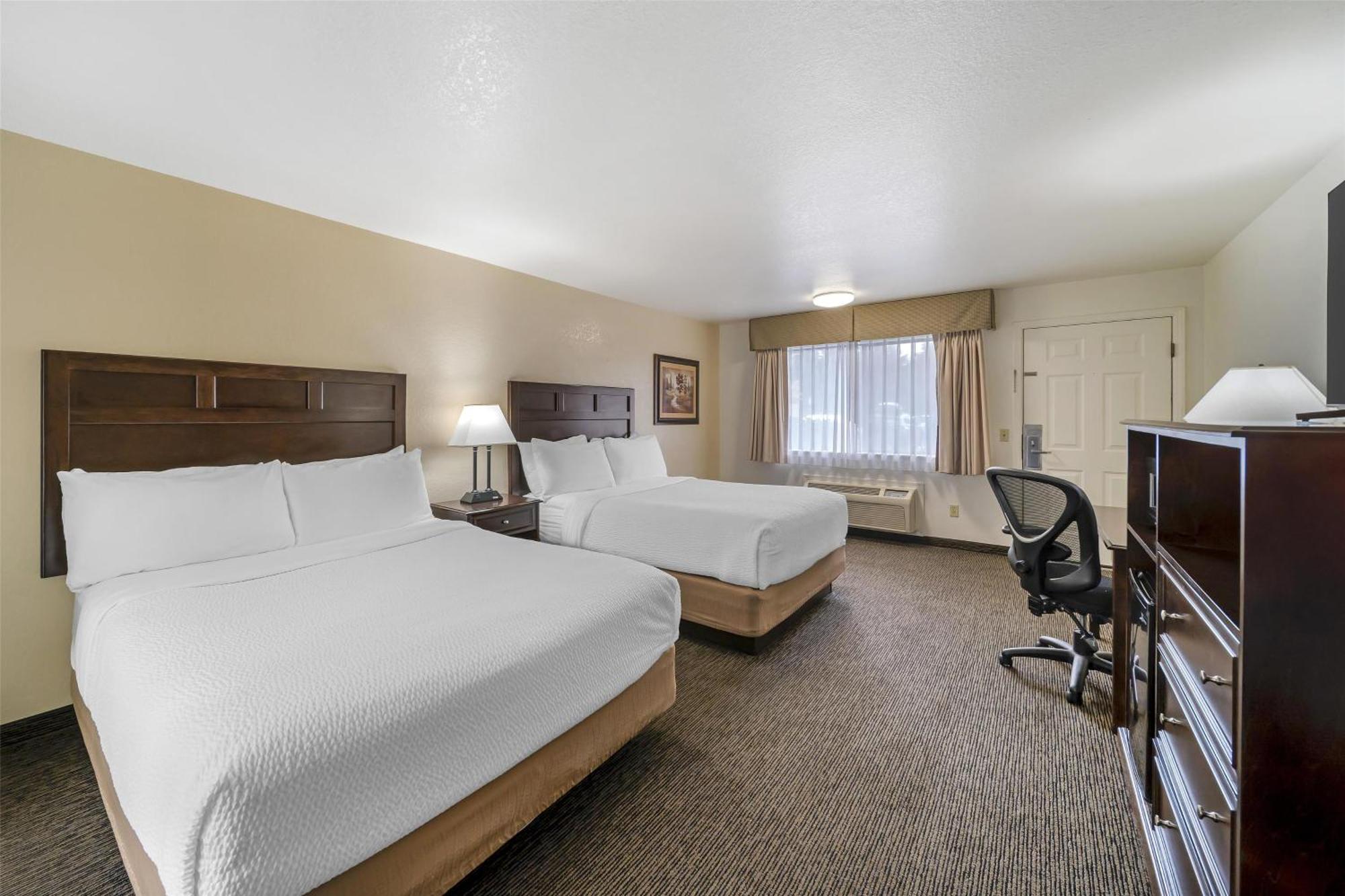 Queen Room with Two Queen Beds - Non-Smoking