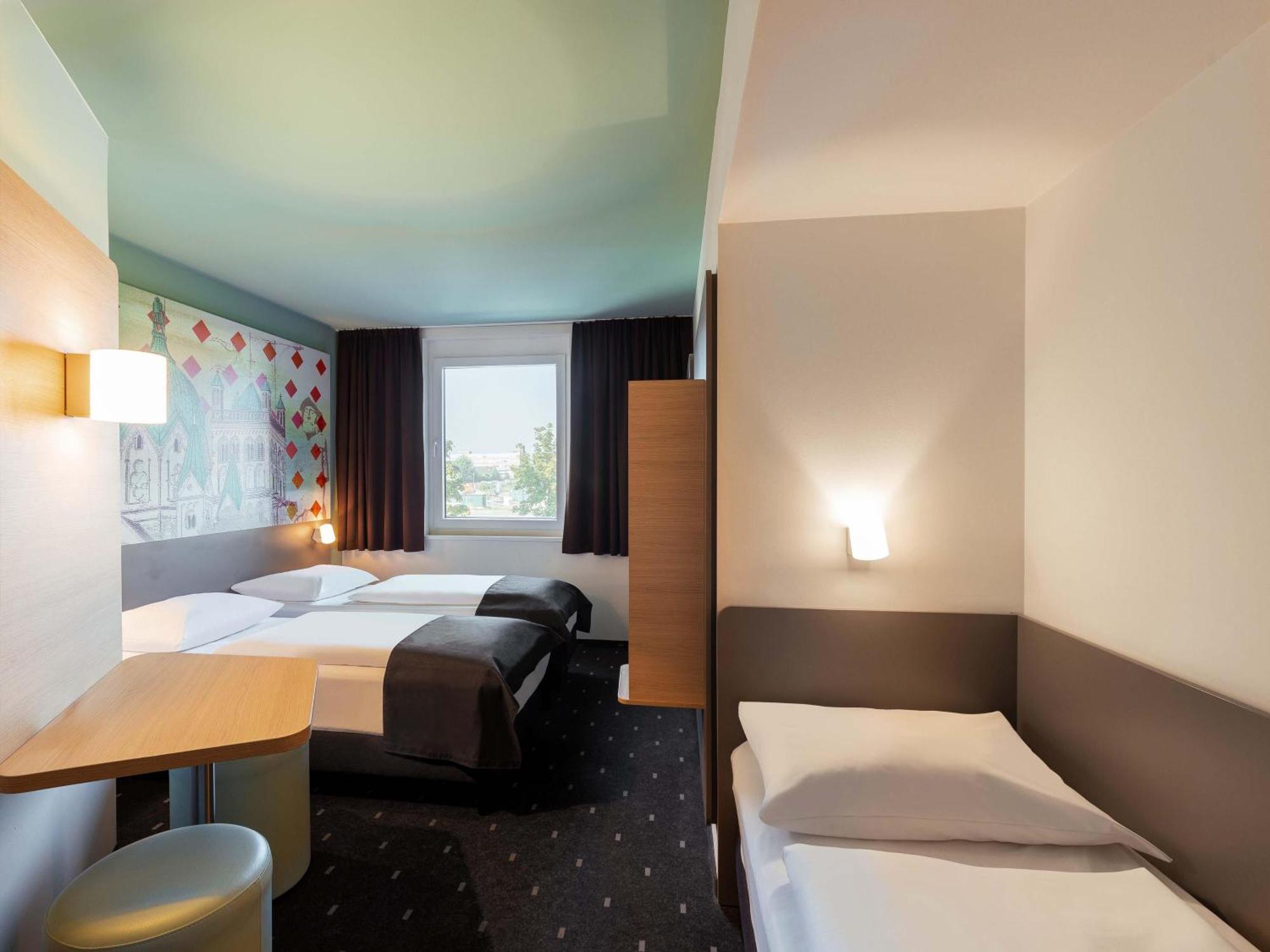 Dreibettzimmer