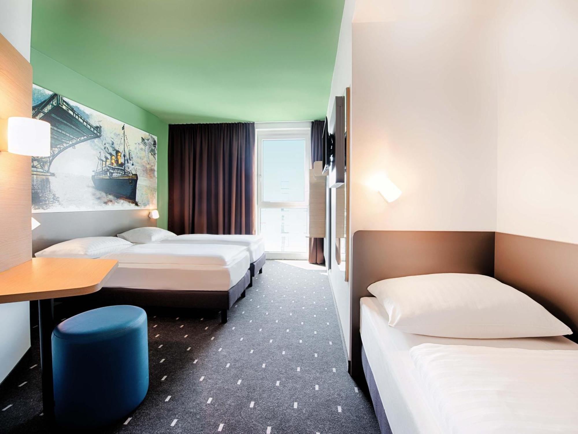 Triple Room,1707026869:JPEG