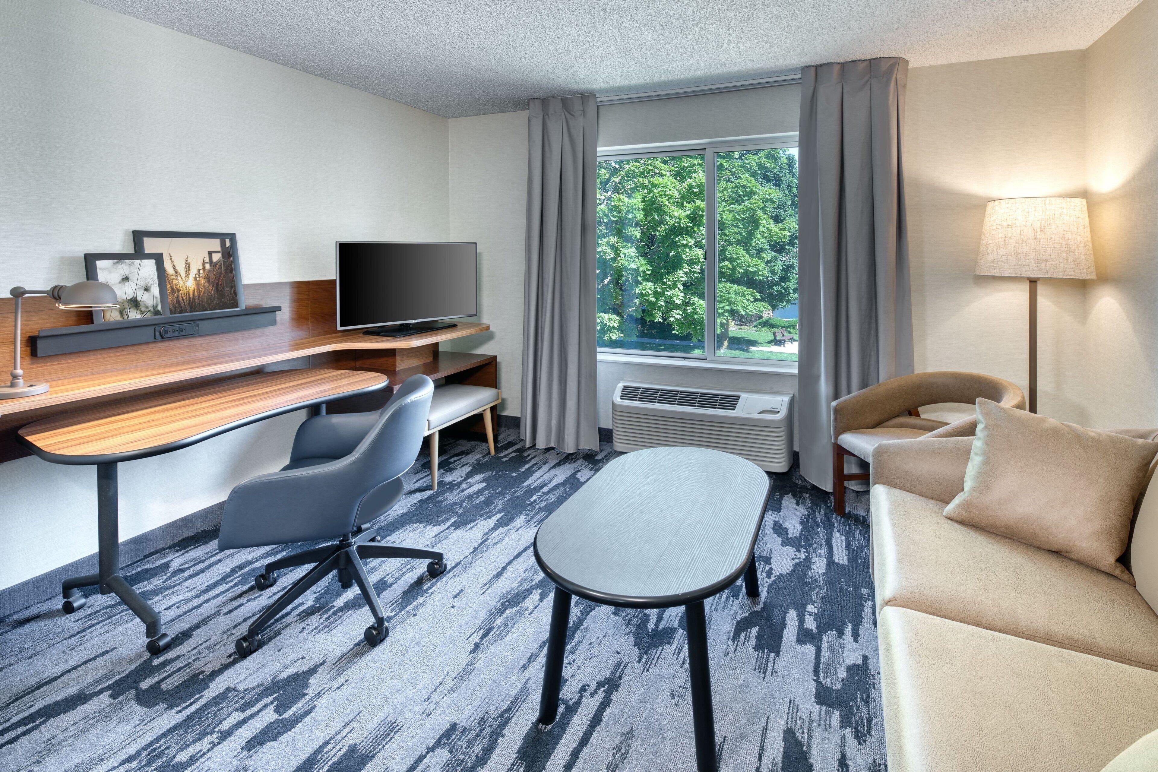 King Suite with Sofa Bed,1709535711:JPEG