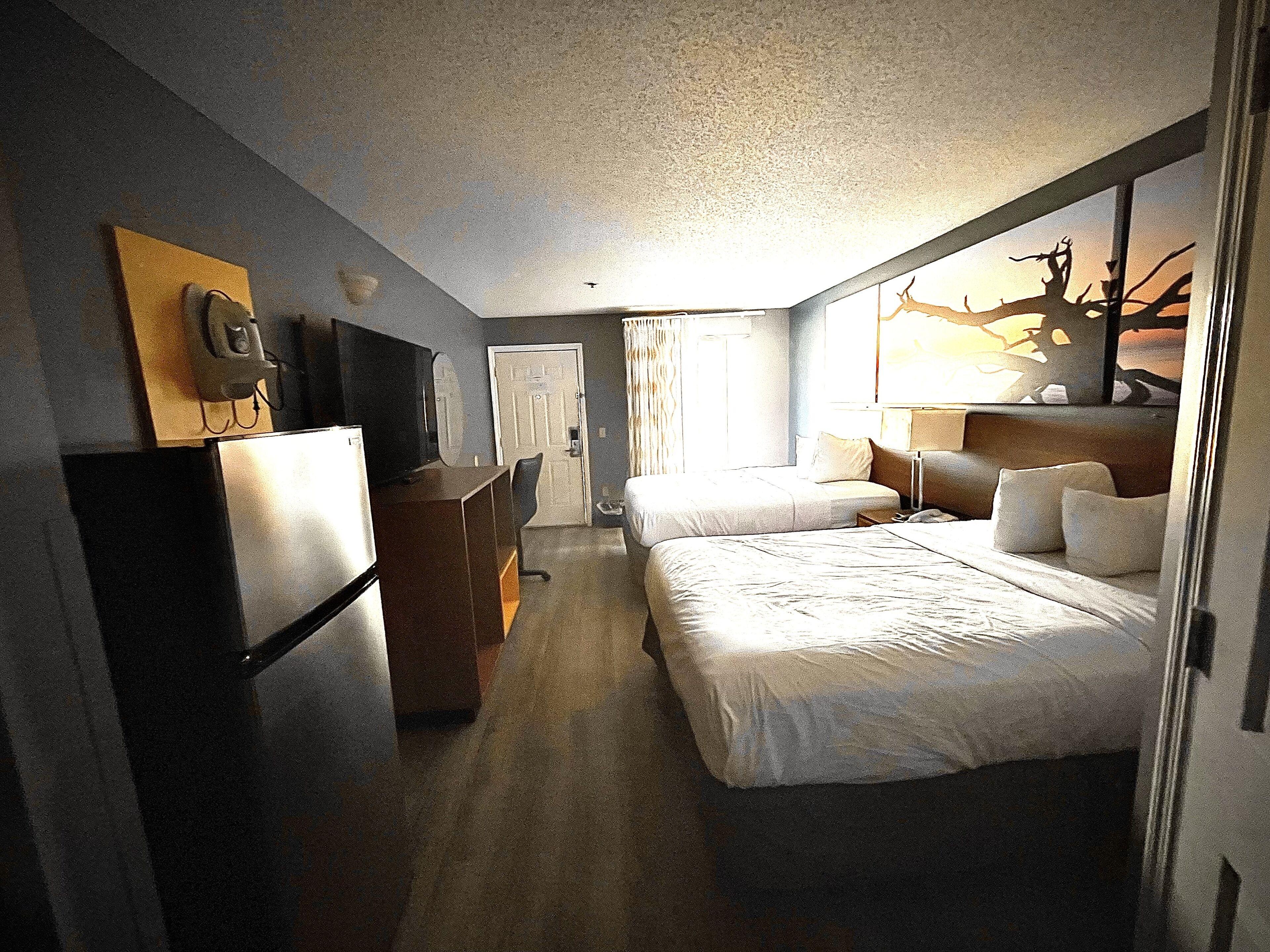 Deluxe Double Room with Two Double Beds - Non-Smoking
