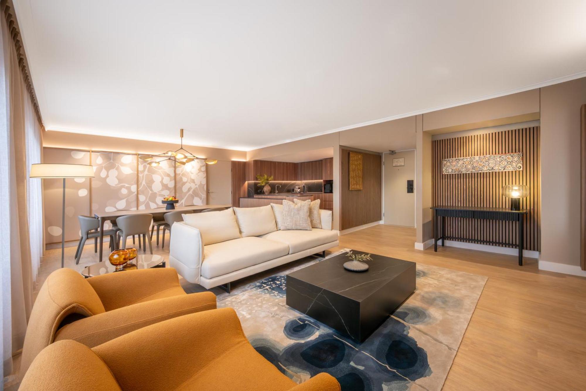Parkroyal Suite