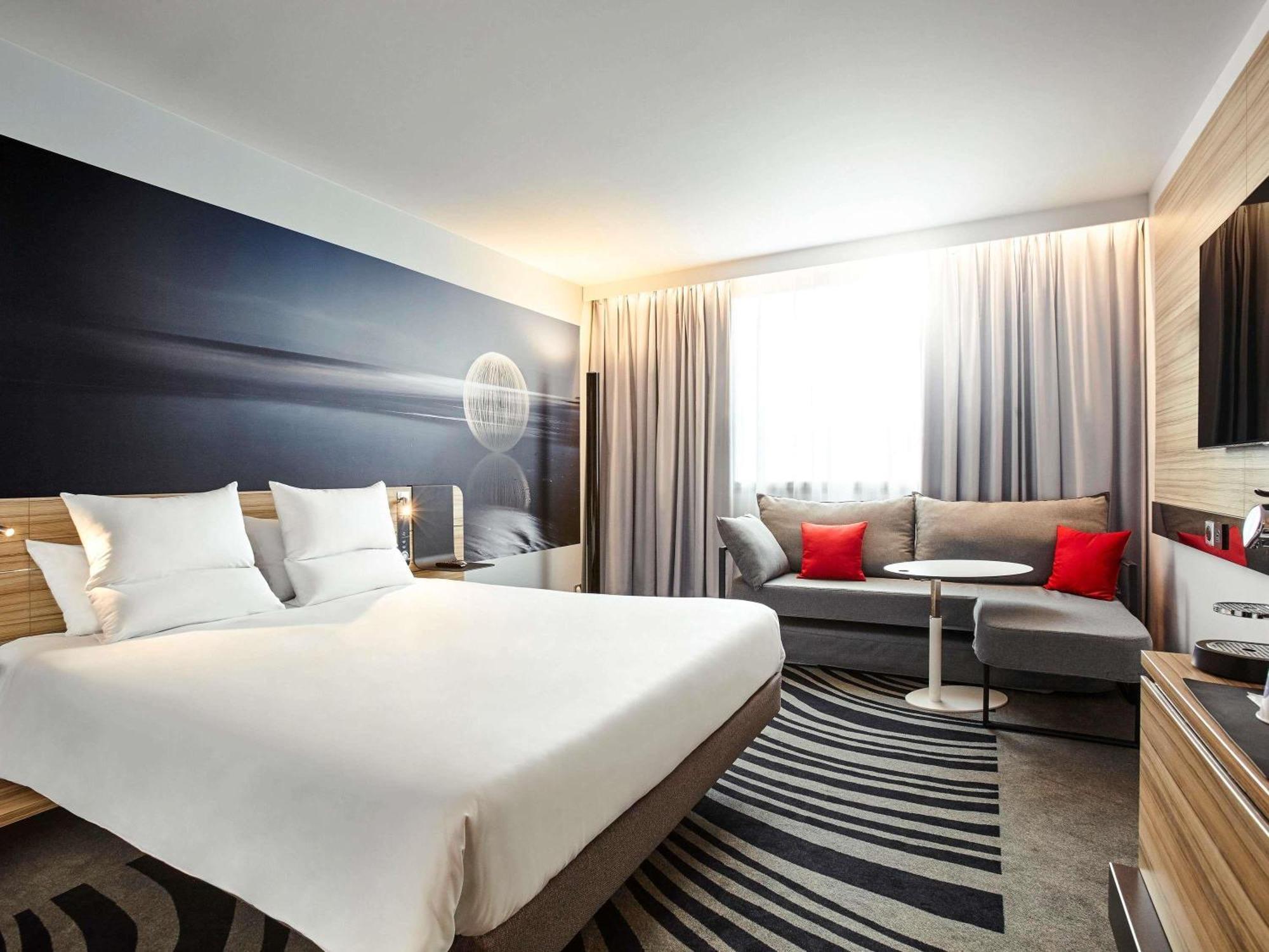 Superior Zimmer mit Doppelbett und Sofa