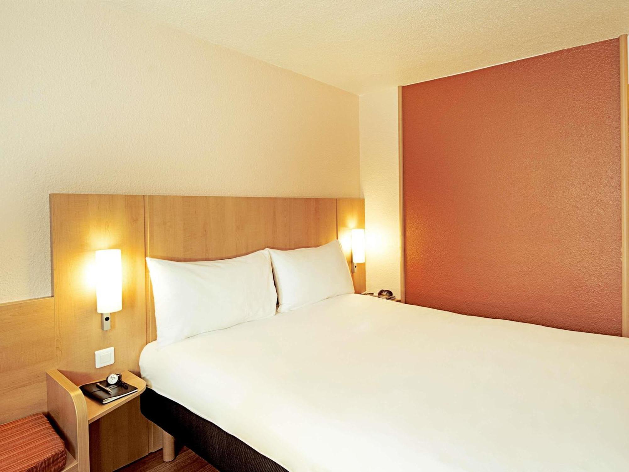 Chambre Standard avec 1 Lit Double et 1 Lit Simple