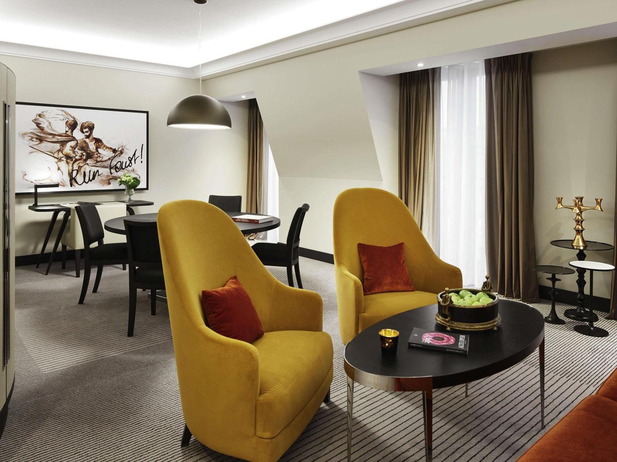 Suite Opera mit 1 Kingsize-Bett und Stadtblick - obere Etage