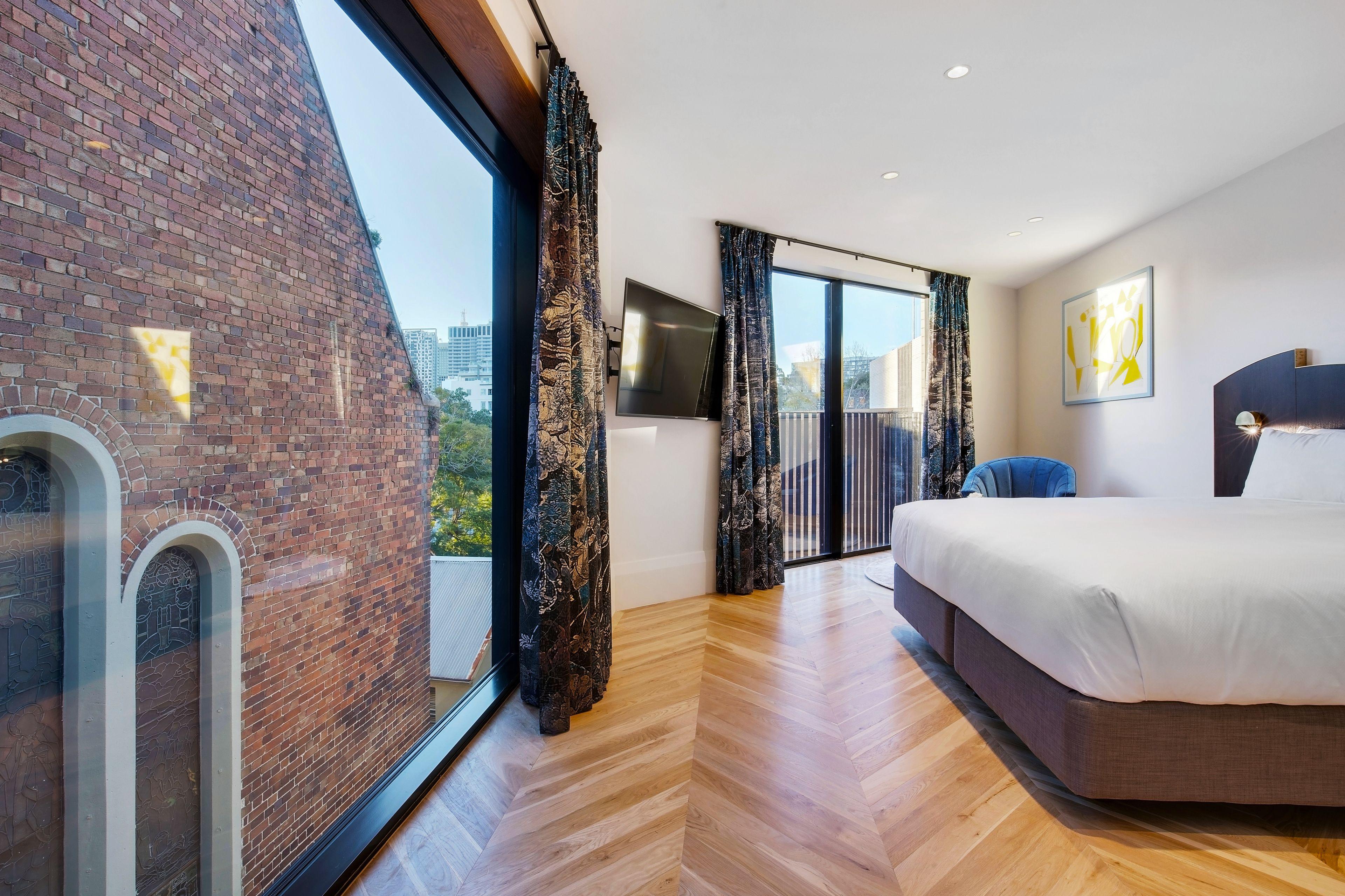 Zimmer Urban Luxe