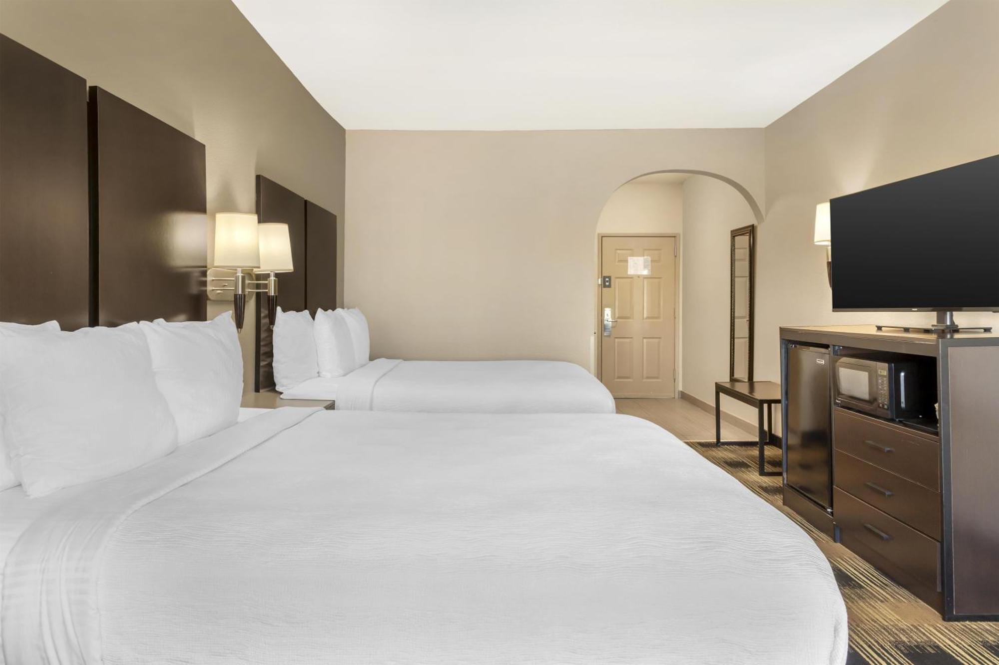 Zimmer mit 2 Queensize-Betten