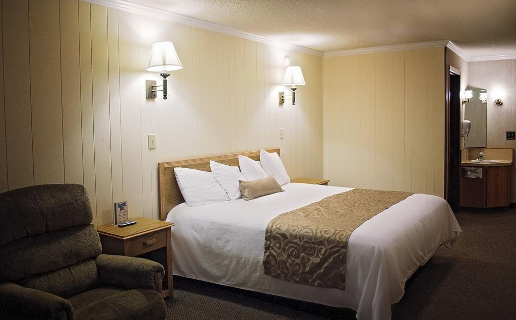 Classic King Room