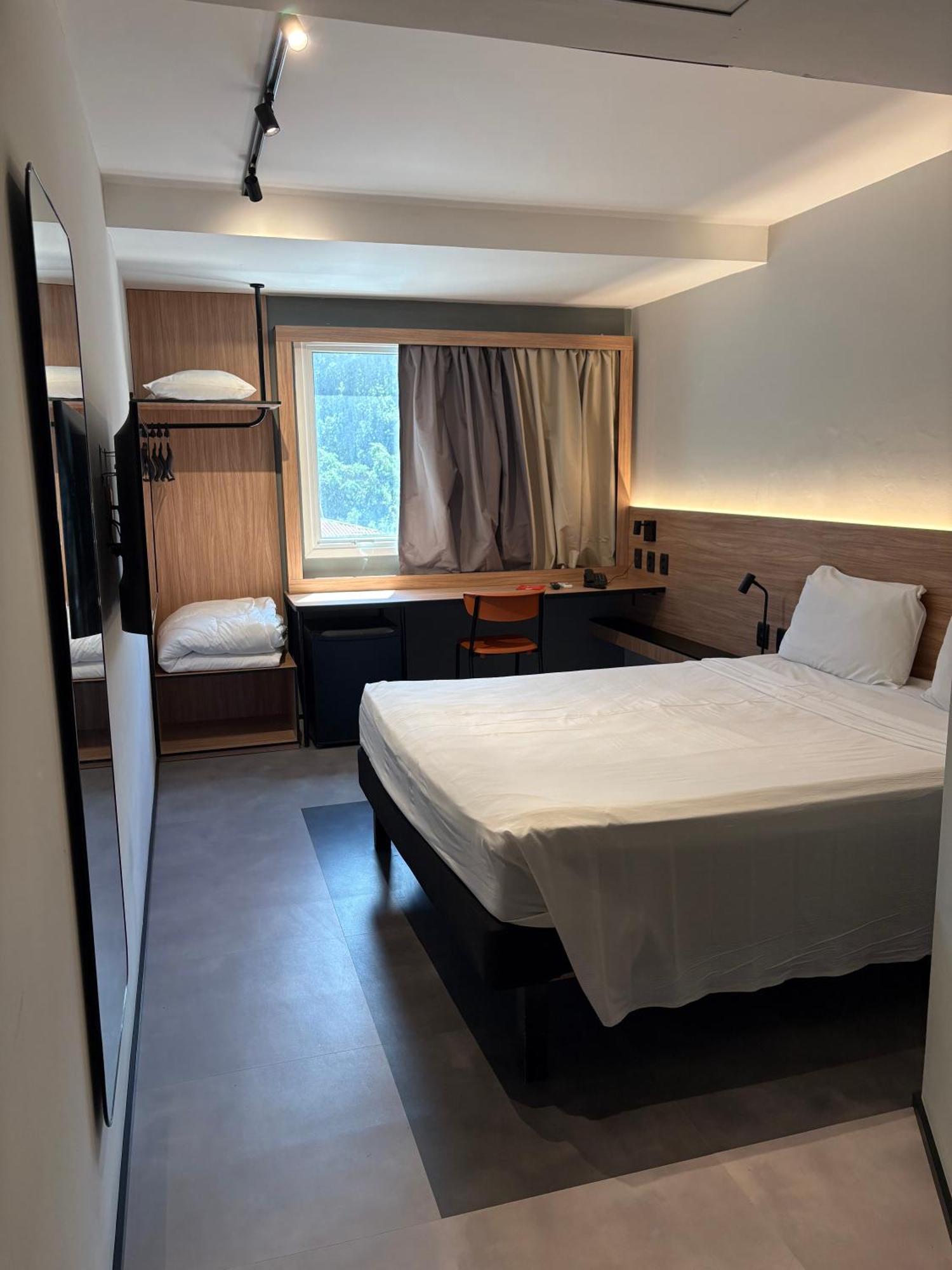 Standard Double Room,1731515145:JPEG