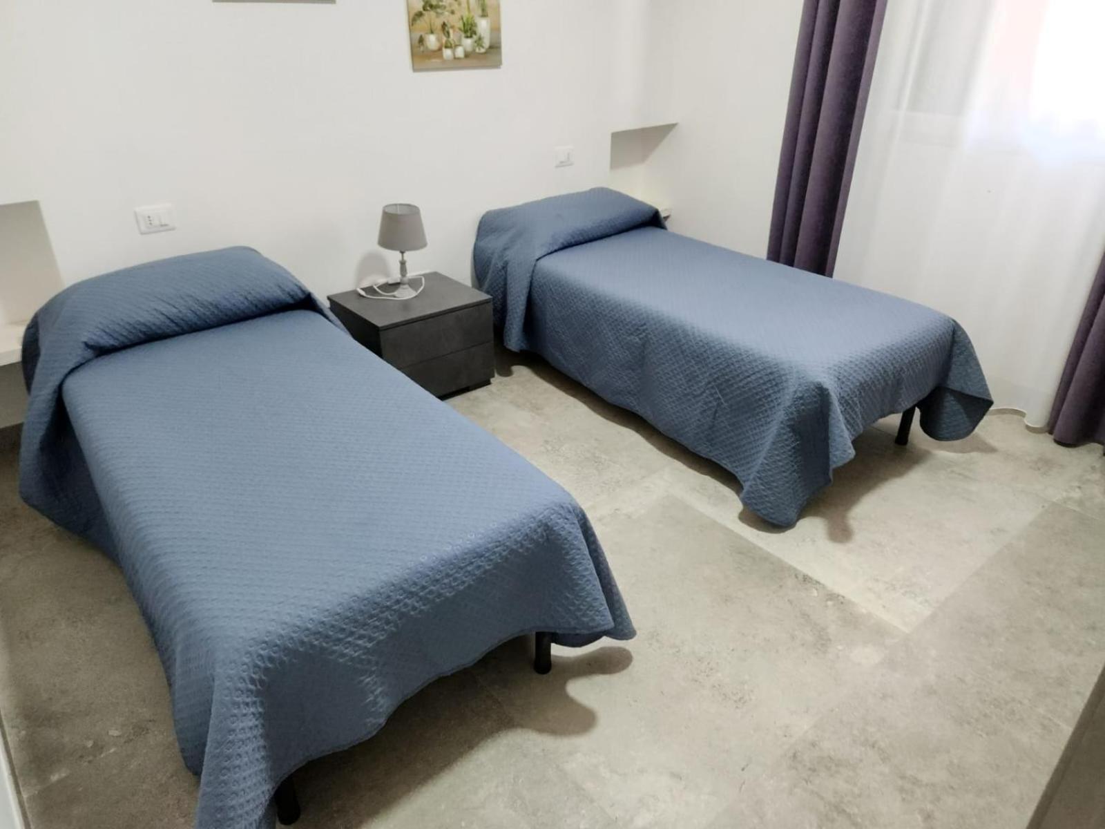 Appartamento con 2 Camere da Letto e Patio