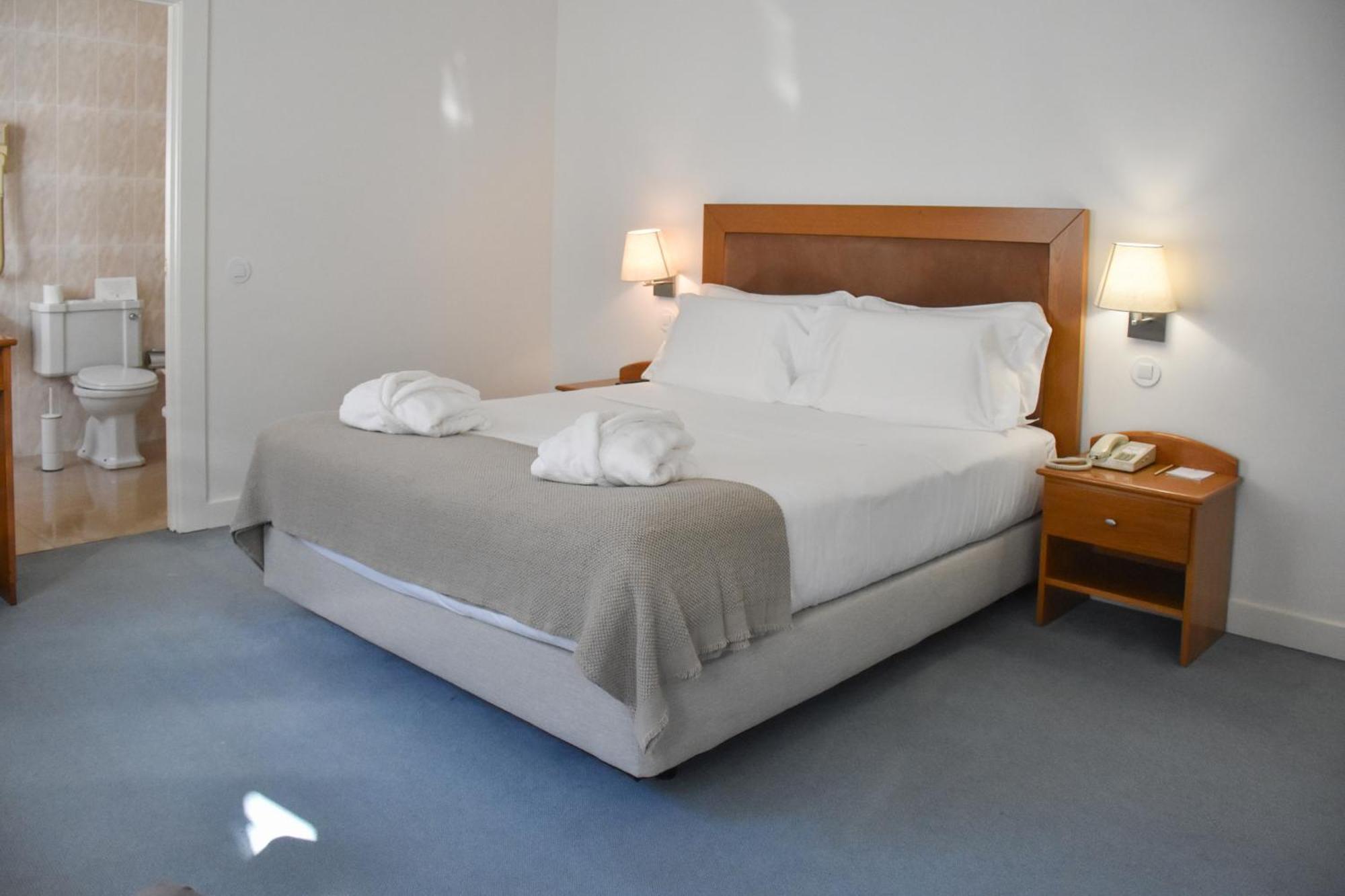 Double Room,1739362635:JPEG