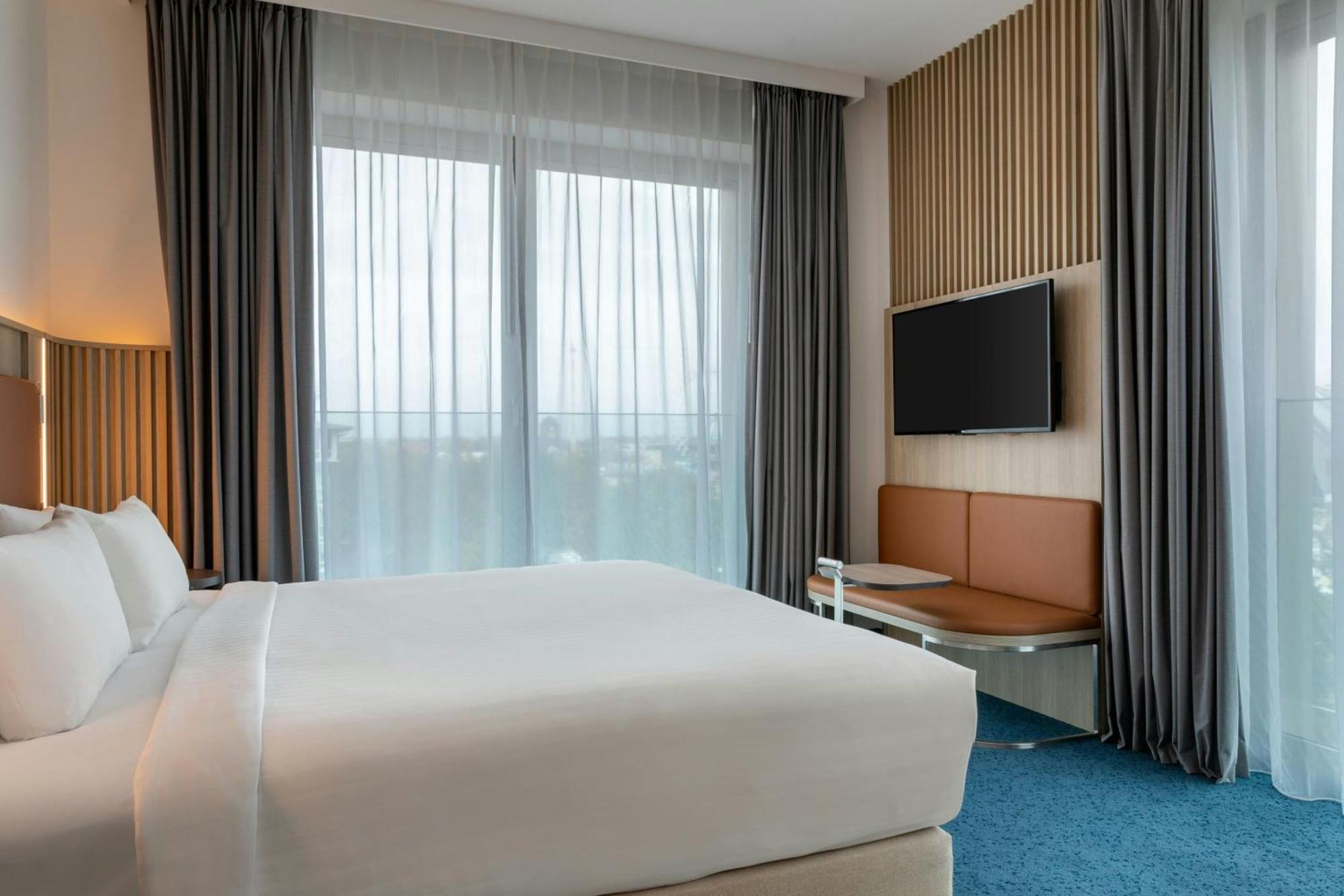 Comfort Zimmer mit Kingsize-Bett - Lloydgebäude