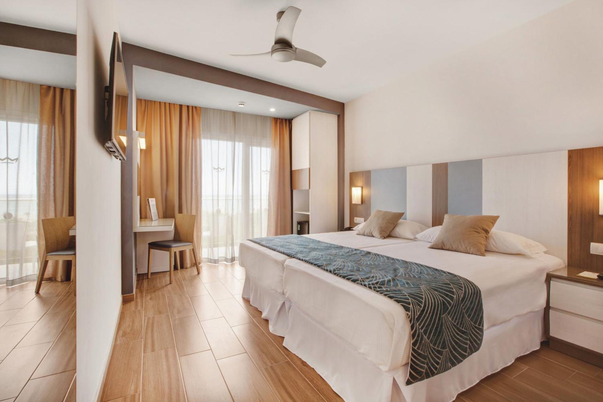 Quarto Duplo