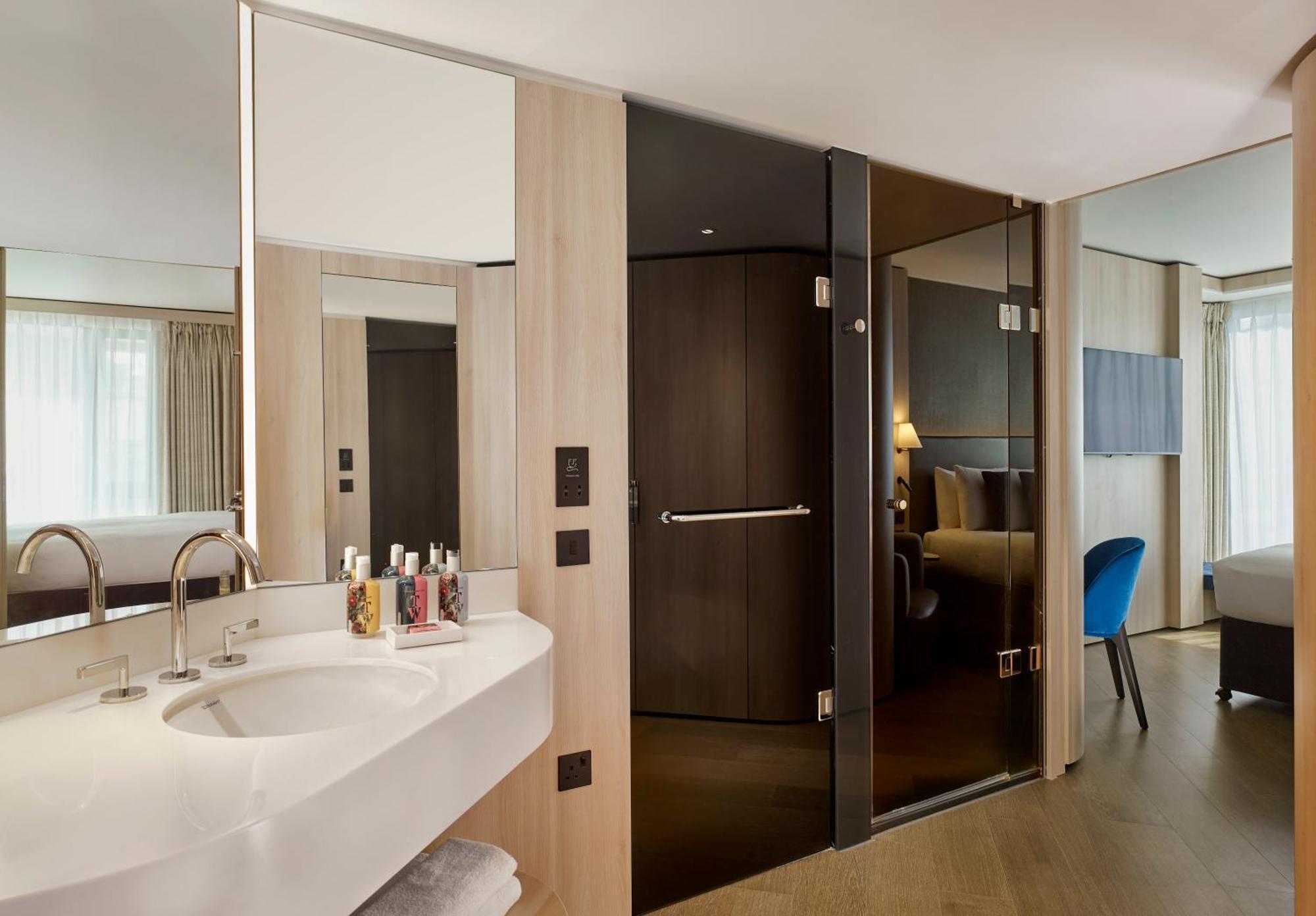 Chambre Lit Queen-Size Deluxe avec Vue