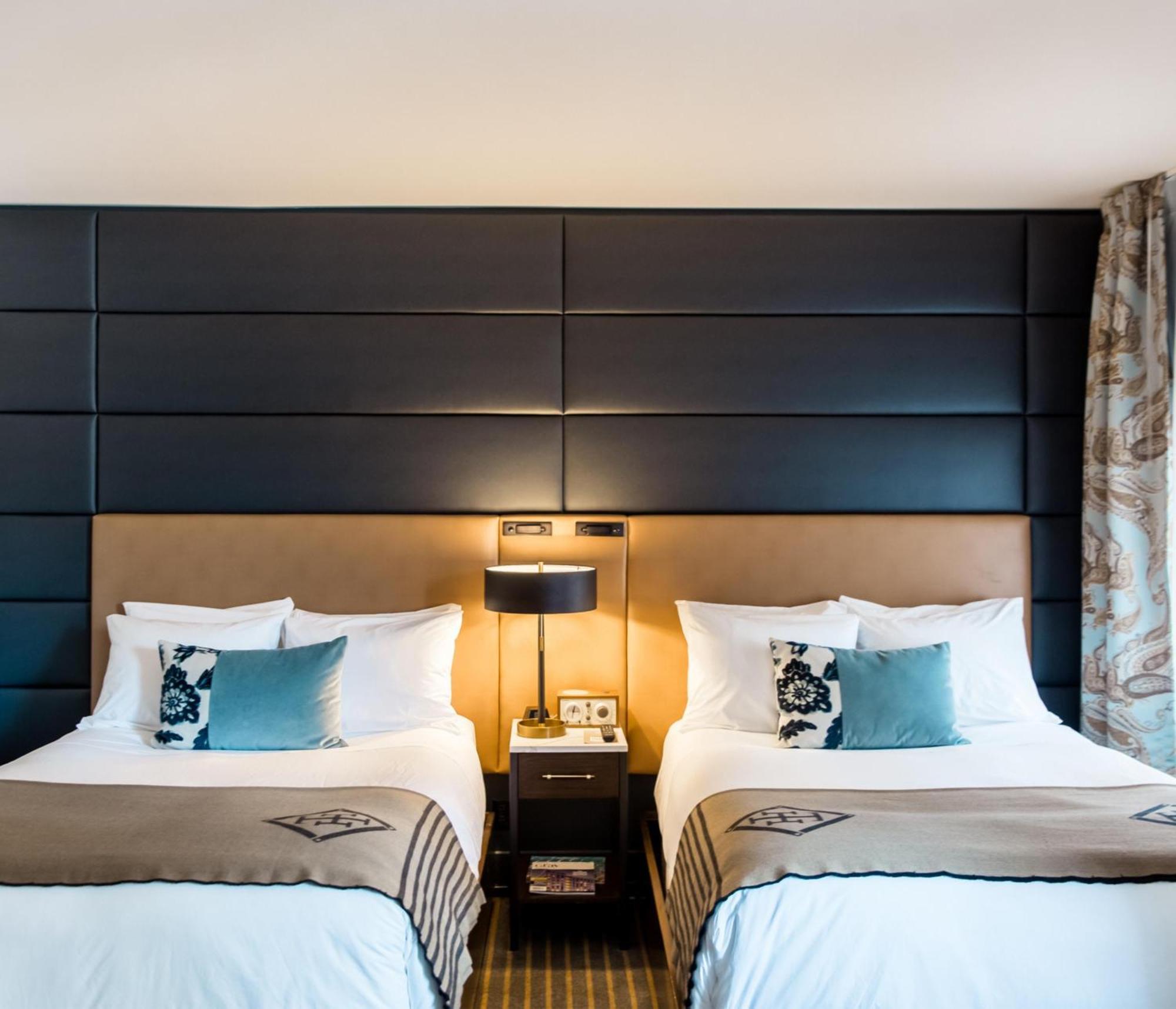 Deluxe Room with Two Double Beds and City View