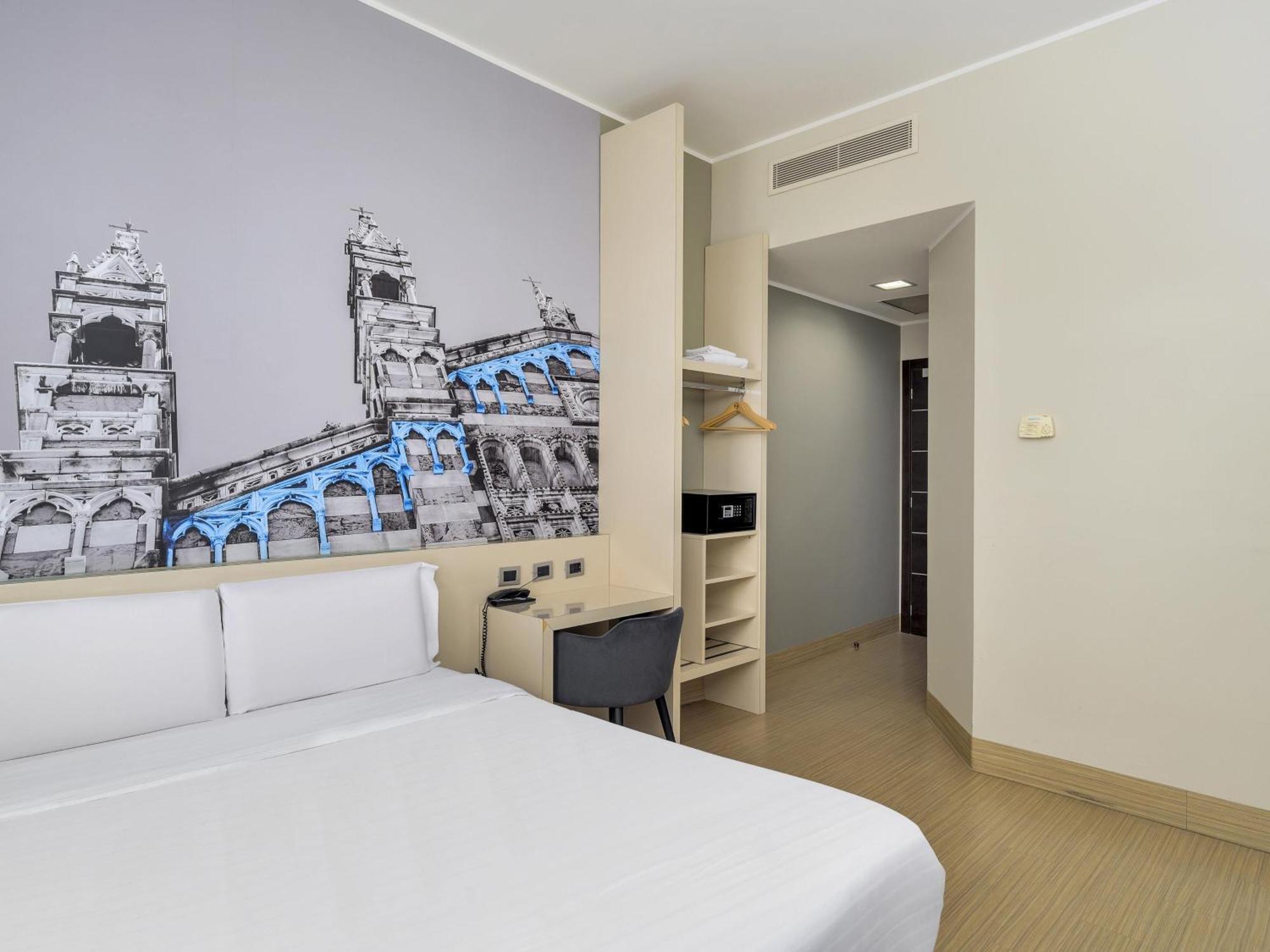 Double Room,1742680116:JPEG