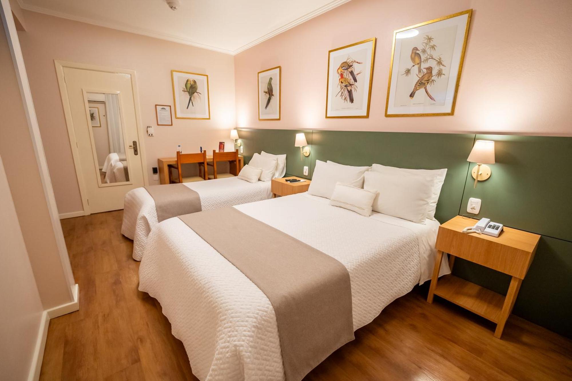 Quarto Triplo Luxo