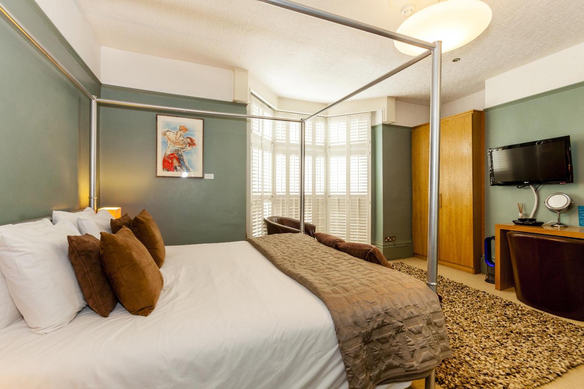 Superior Double Room,1742696561:JPEG