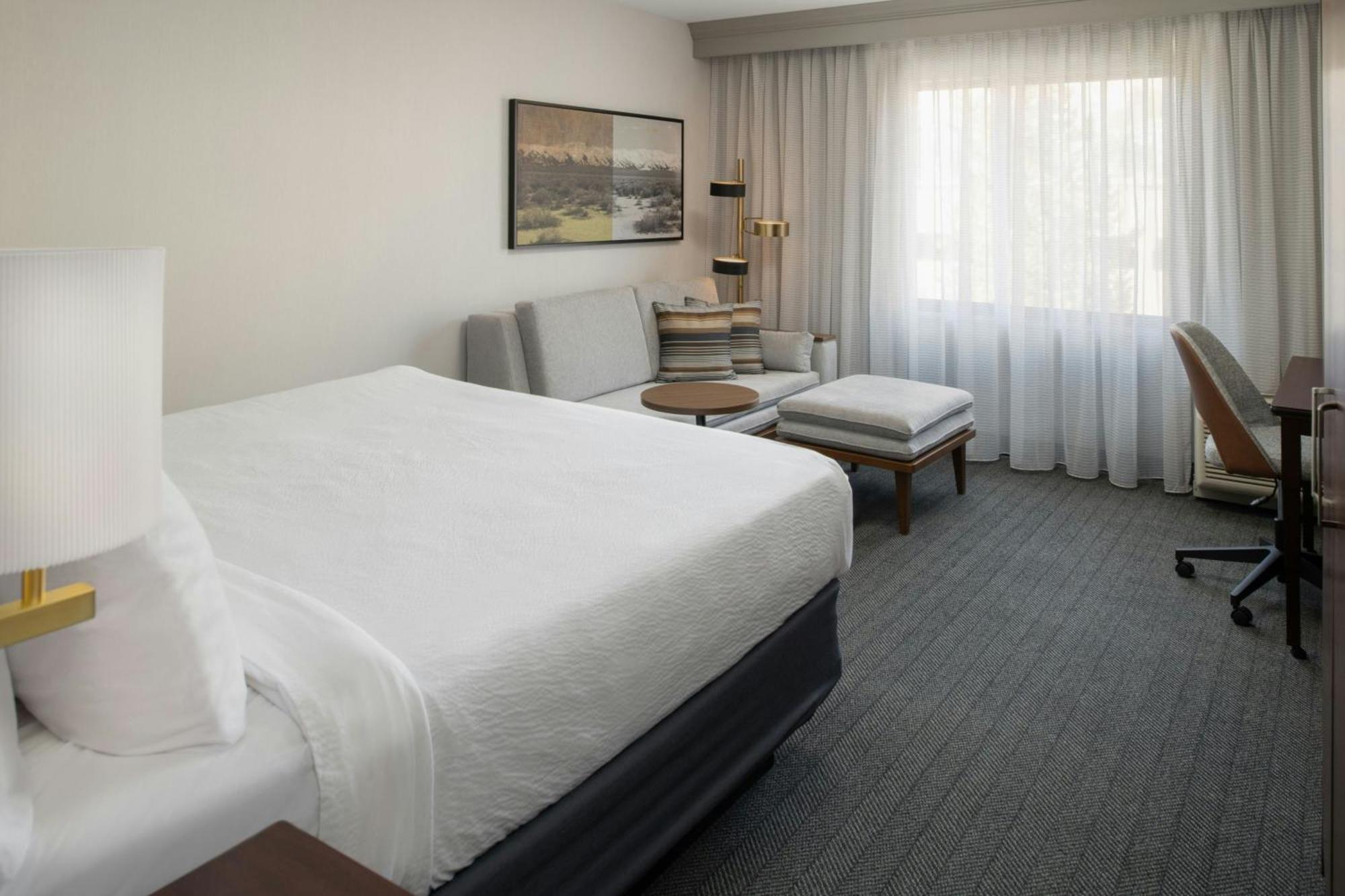King Room with Sofa Bed