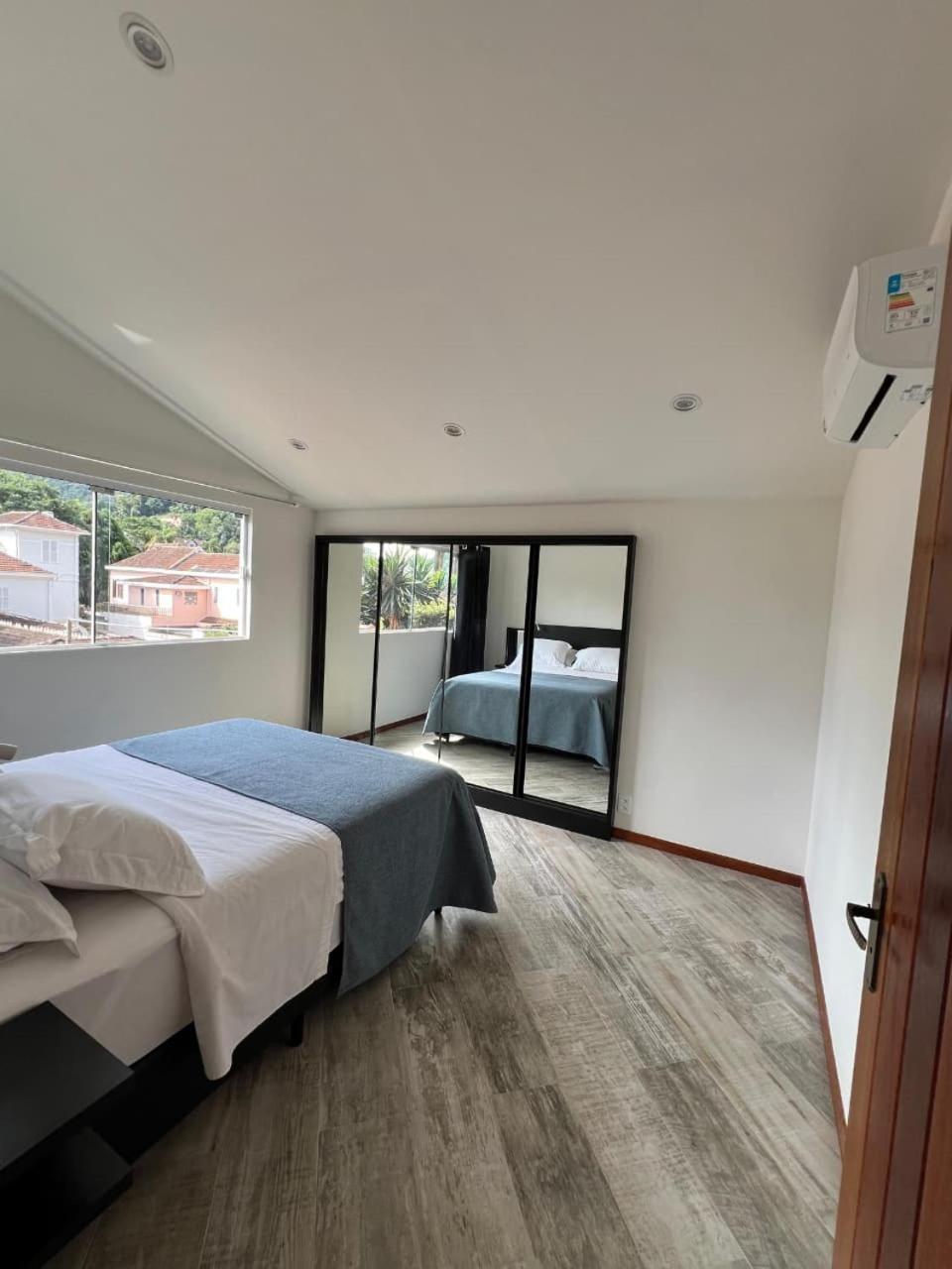 Apartamento Deluxe de 2 Quartos com Vista do Jardim