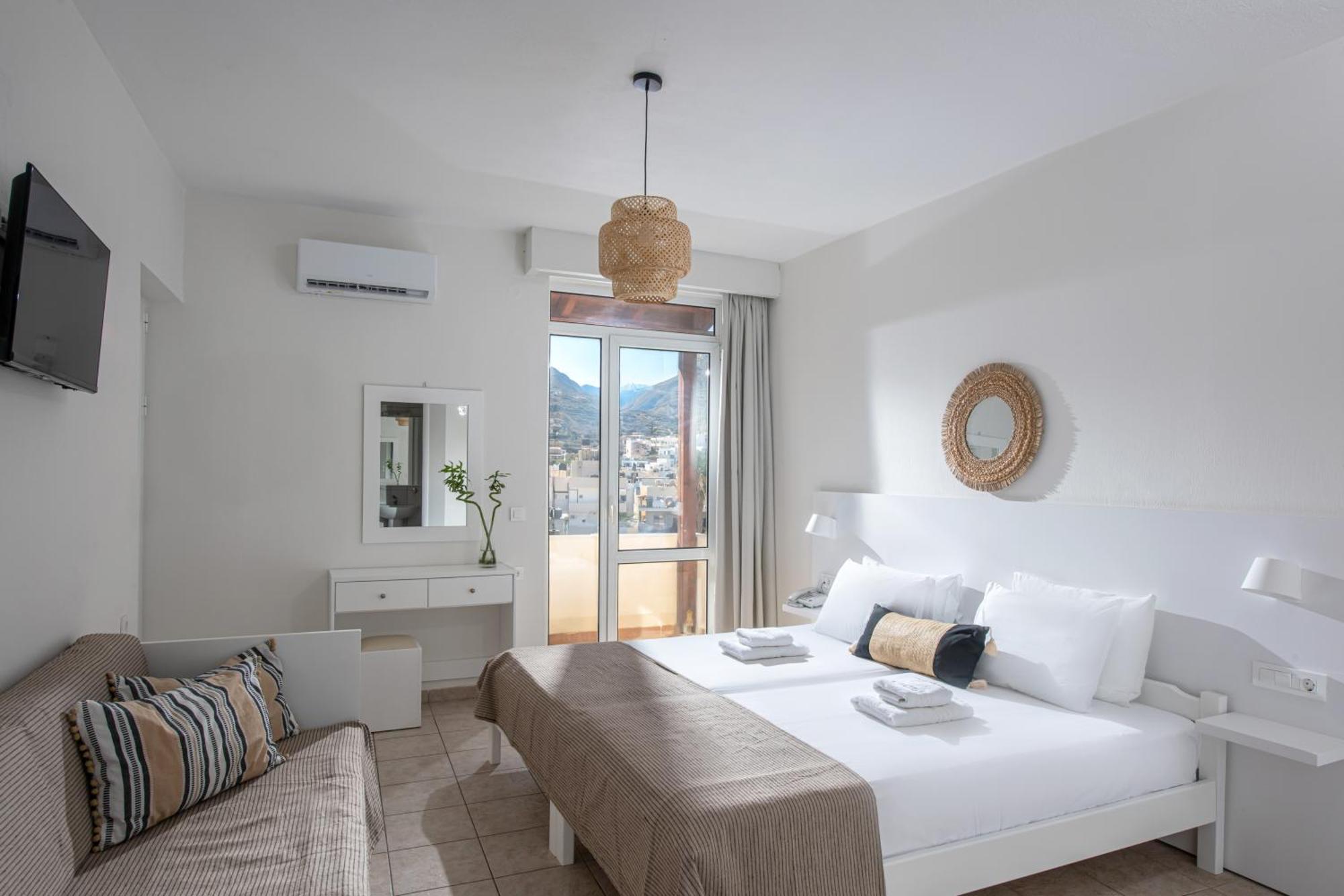 Zweibettzimmer mit Gartenblick