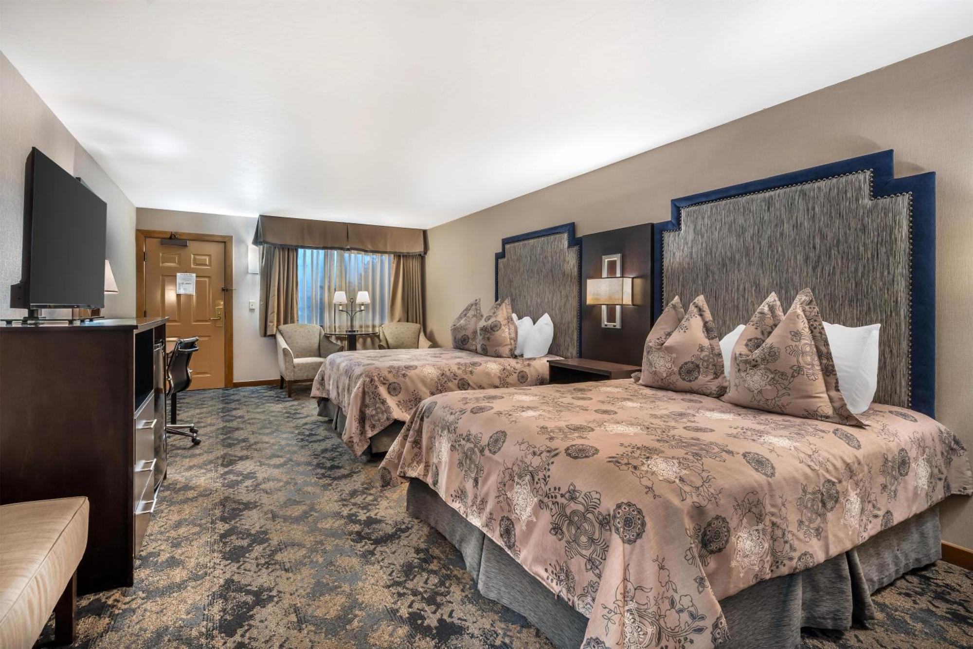 Queen Room with Two Queen Beds