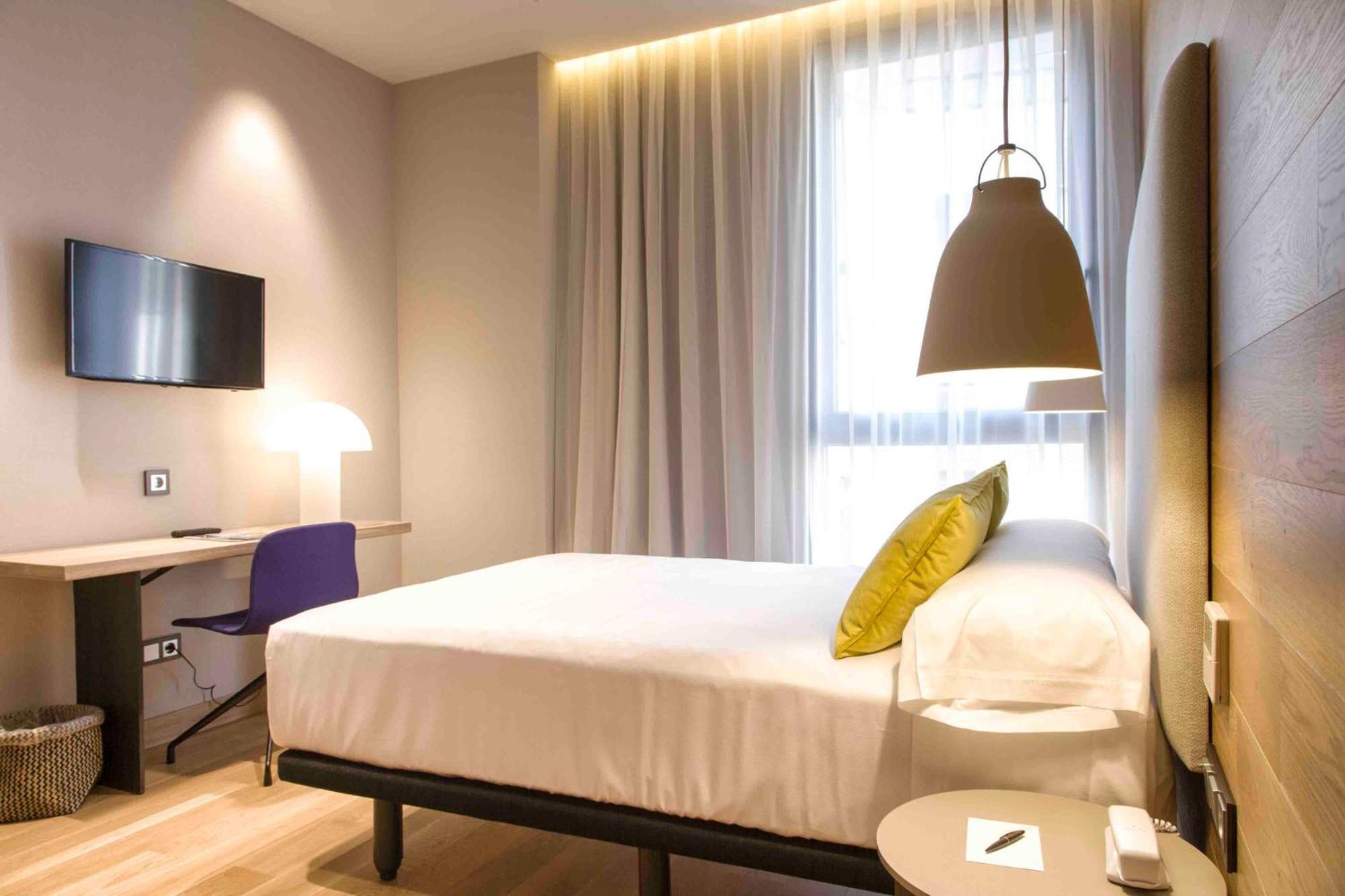 Single Room,1742895802:JPEG