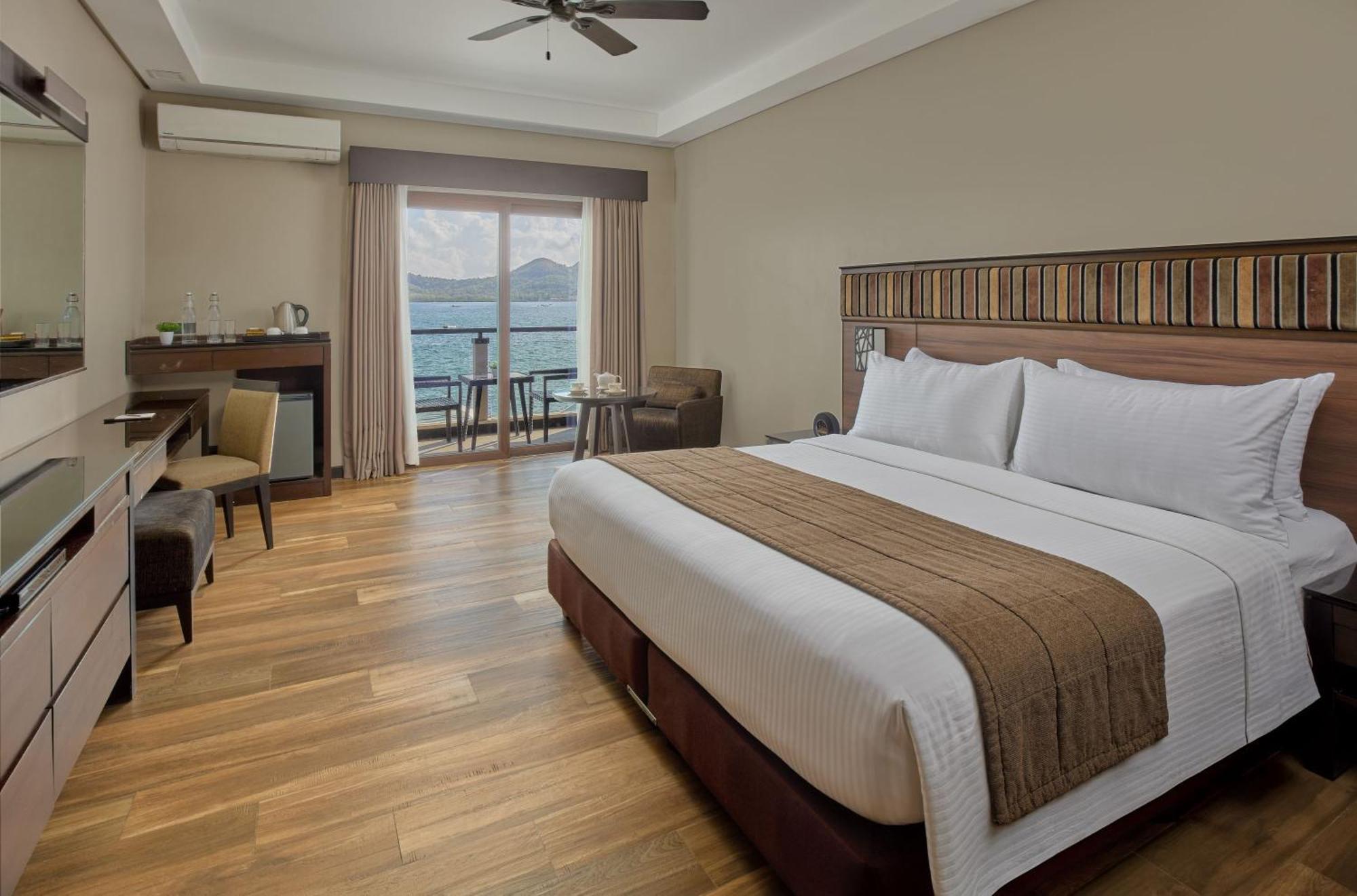 Bayview King Room