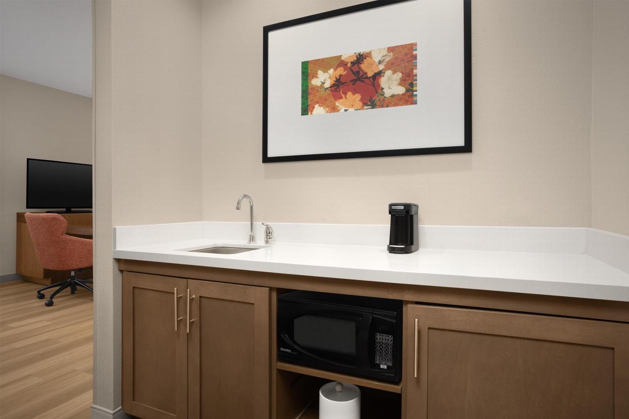 King Studio Suite - Non Smoking