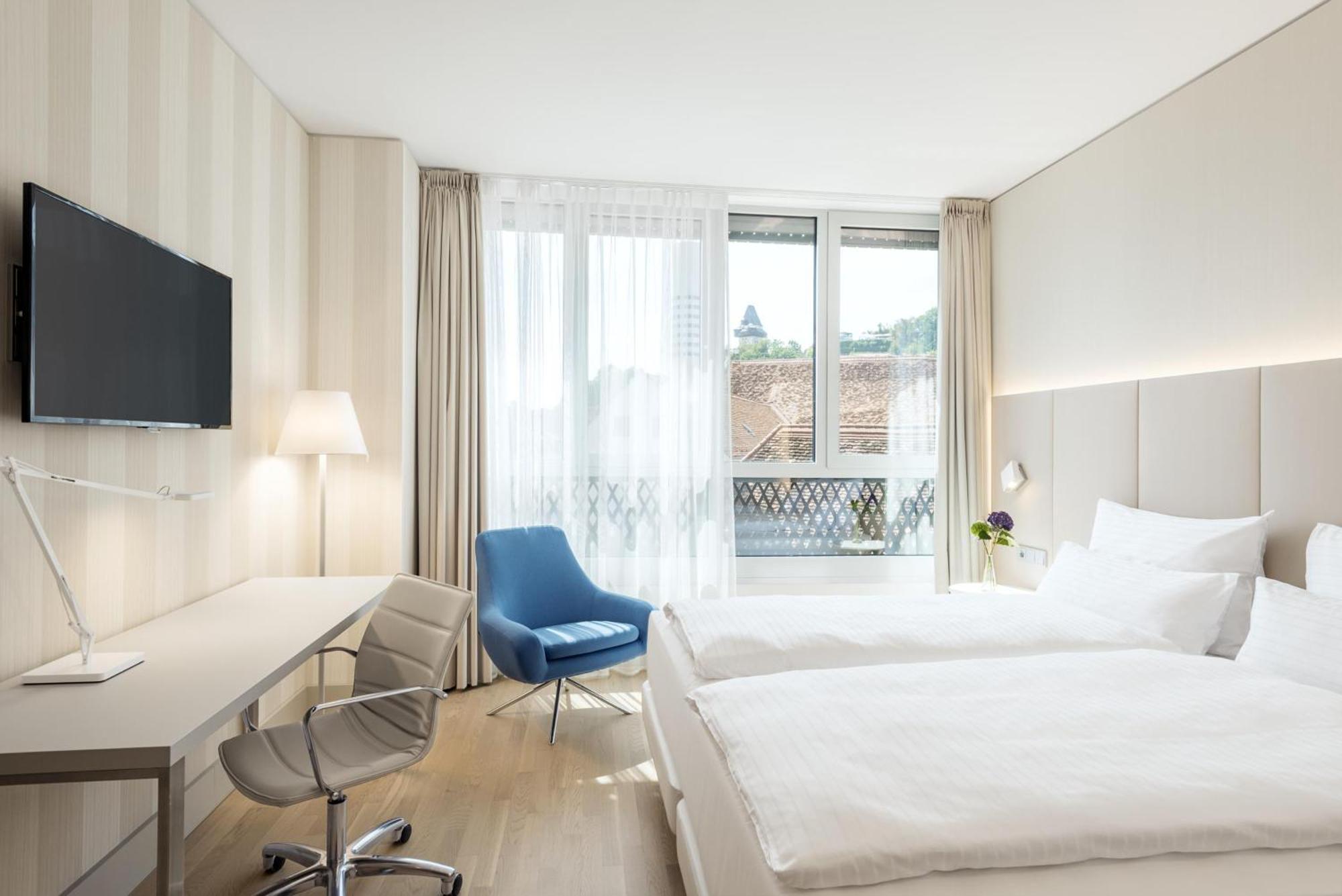 Standard Doppel- oder Zweibettzimmer mit Aussicht